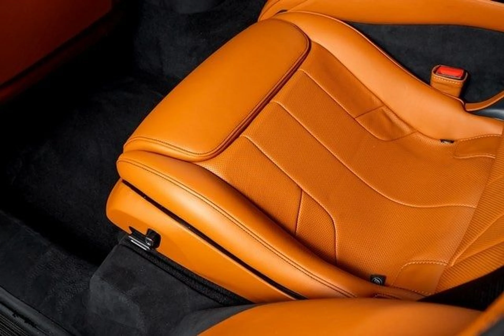 mph030_522990626_e8a05e0f231c89cf1d191a6c904c3a22x_eed438e280