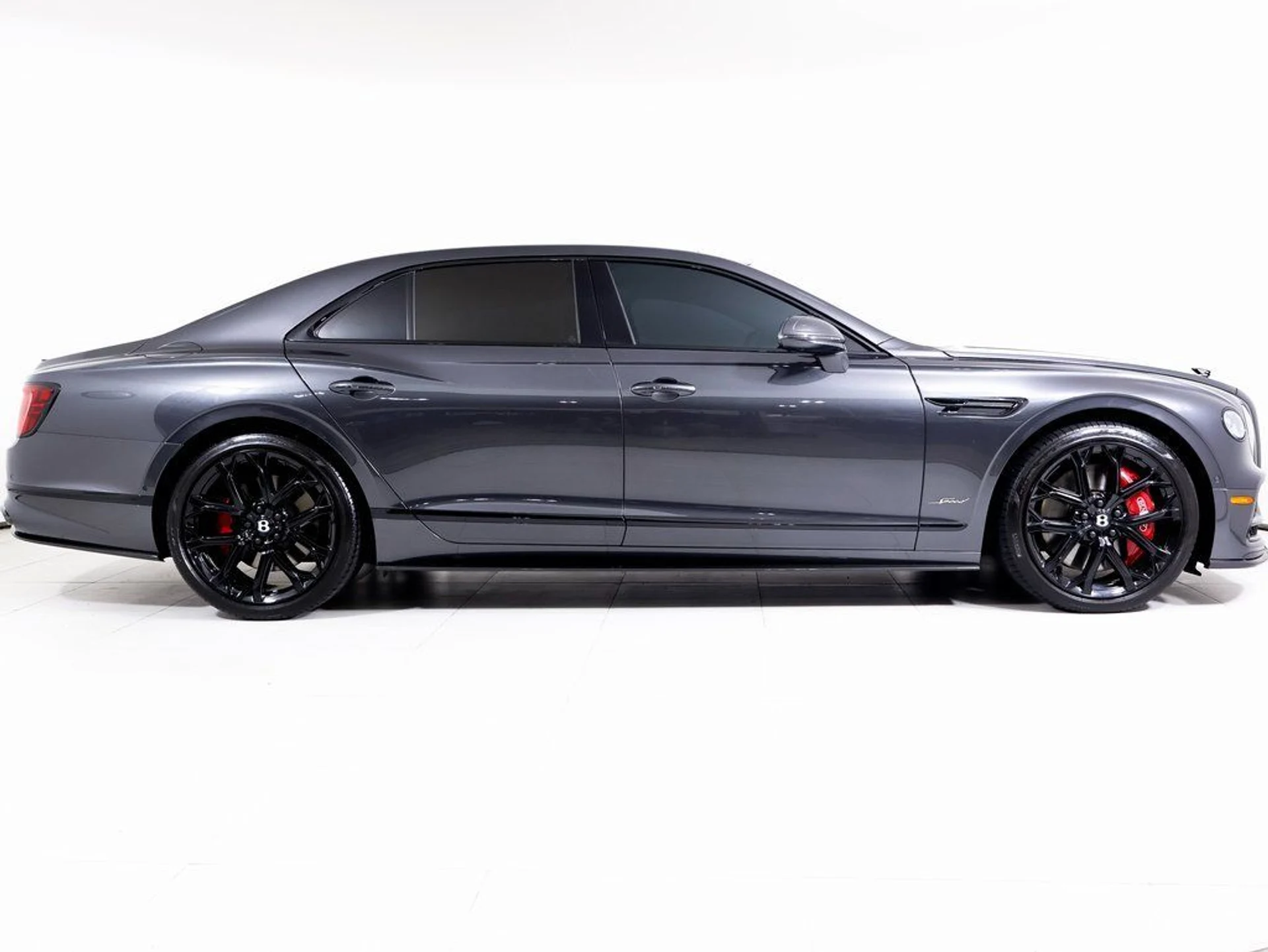 mph030_52353417_8bd1a48682dad5842bc9a1763d231157x_97f3b2ad8d