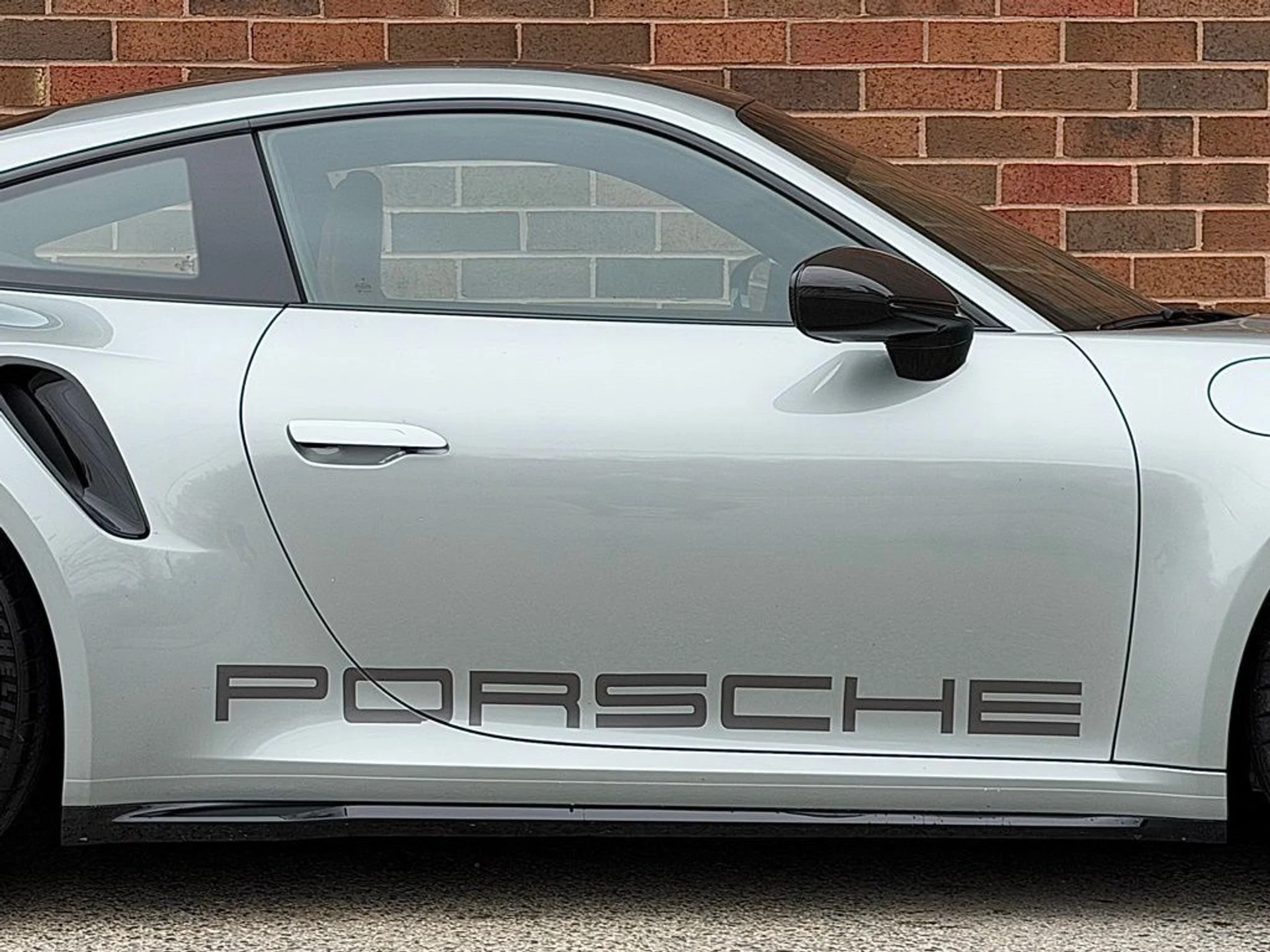 mph030_524014521_e8c88d0b50271f634acc842340adae58x_06cdd359fa