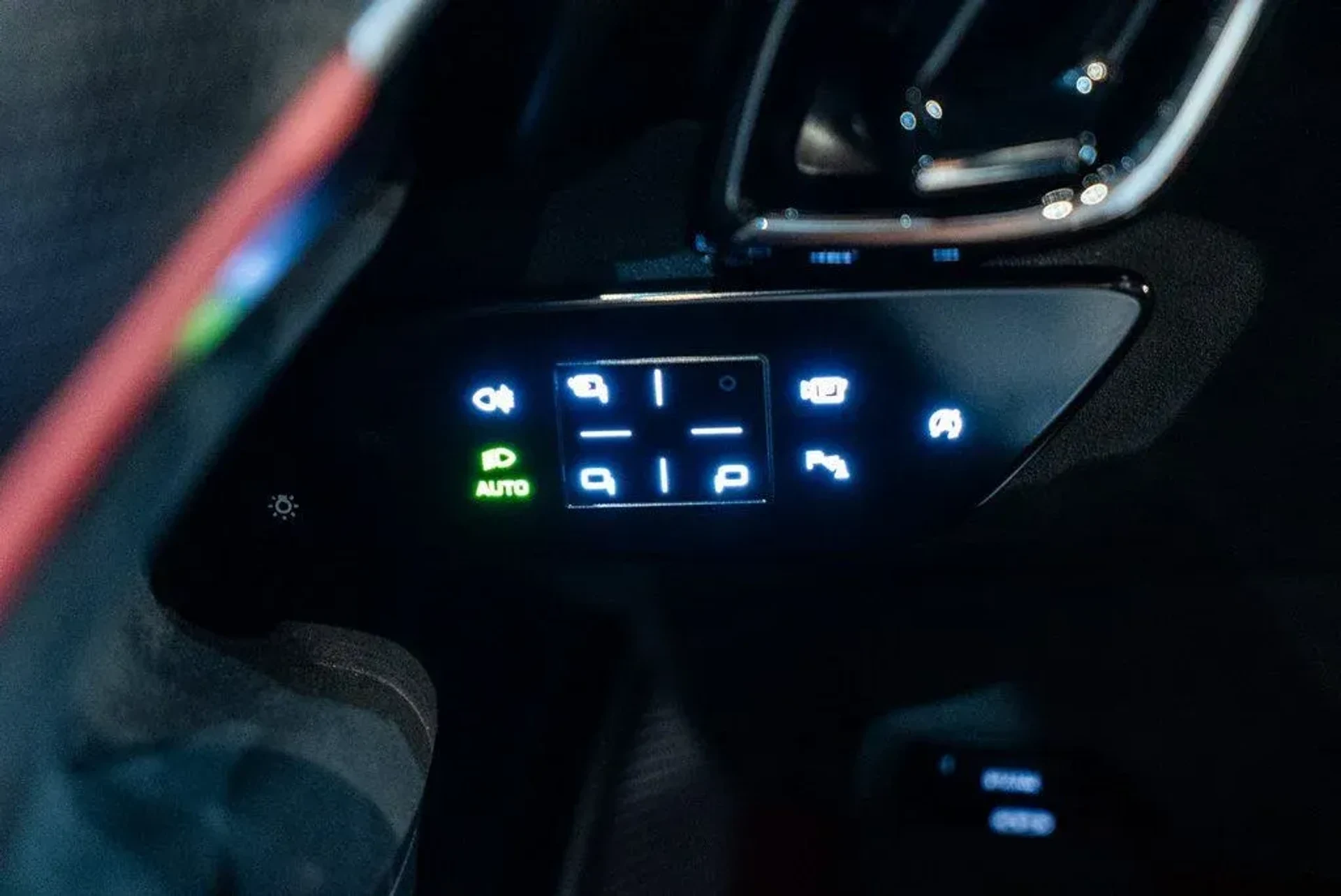 mph030_527509794_8fd0dd5dab95df0580100843b38044d6_5c00a5166f