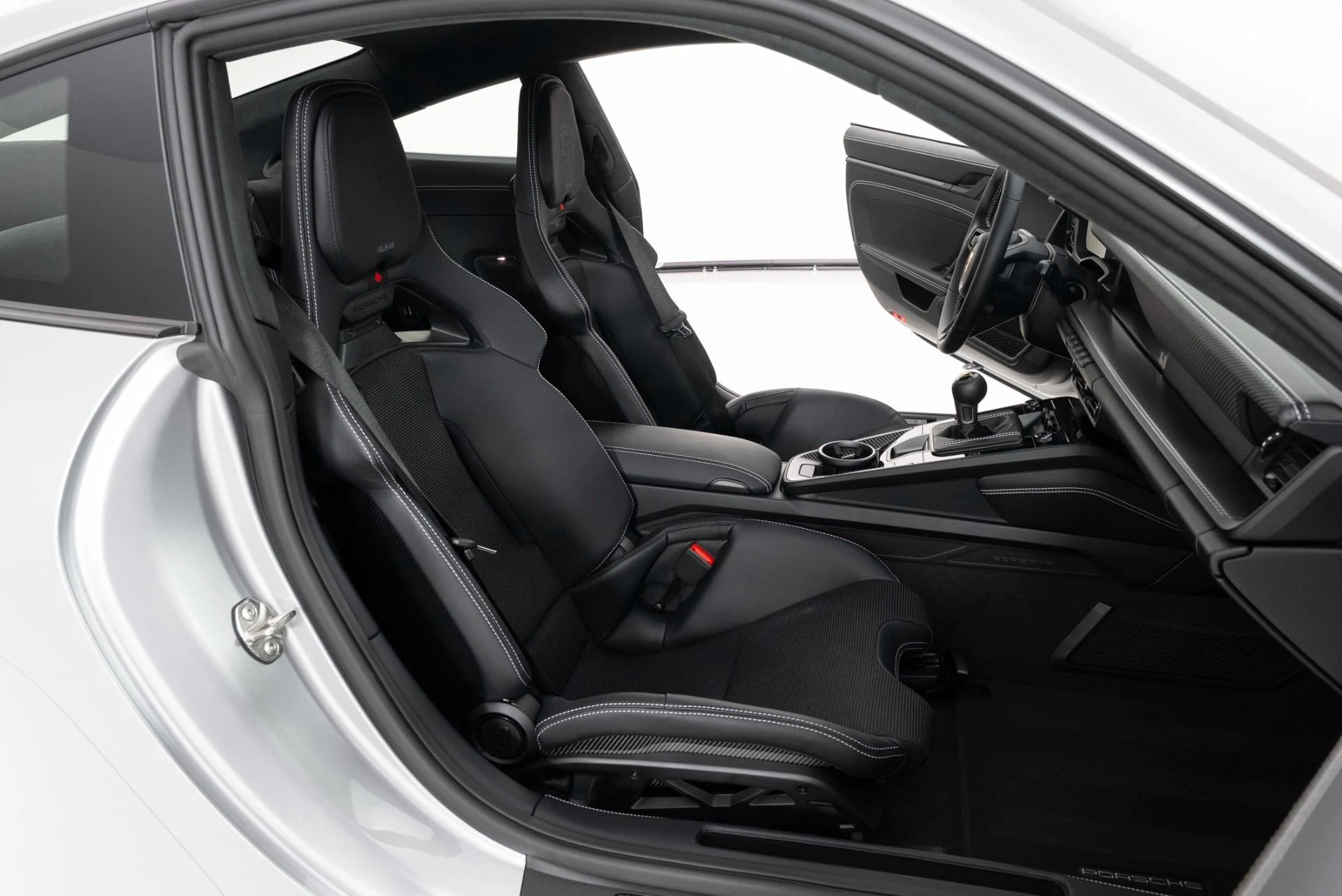 mph030_533806150_Used_2025_Porsche_911_GT_3_Touring_1758929805_a26ae6aa2a