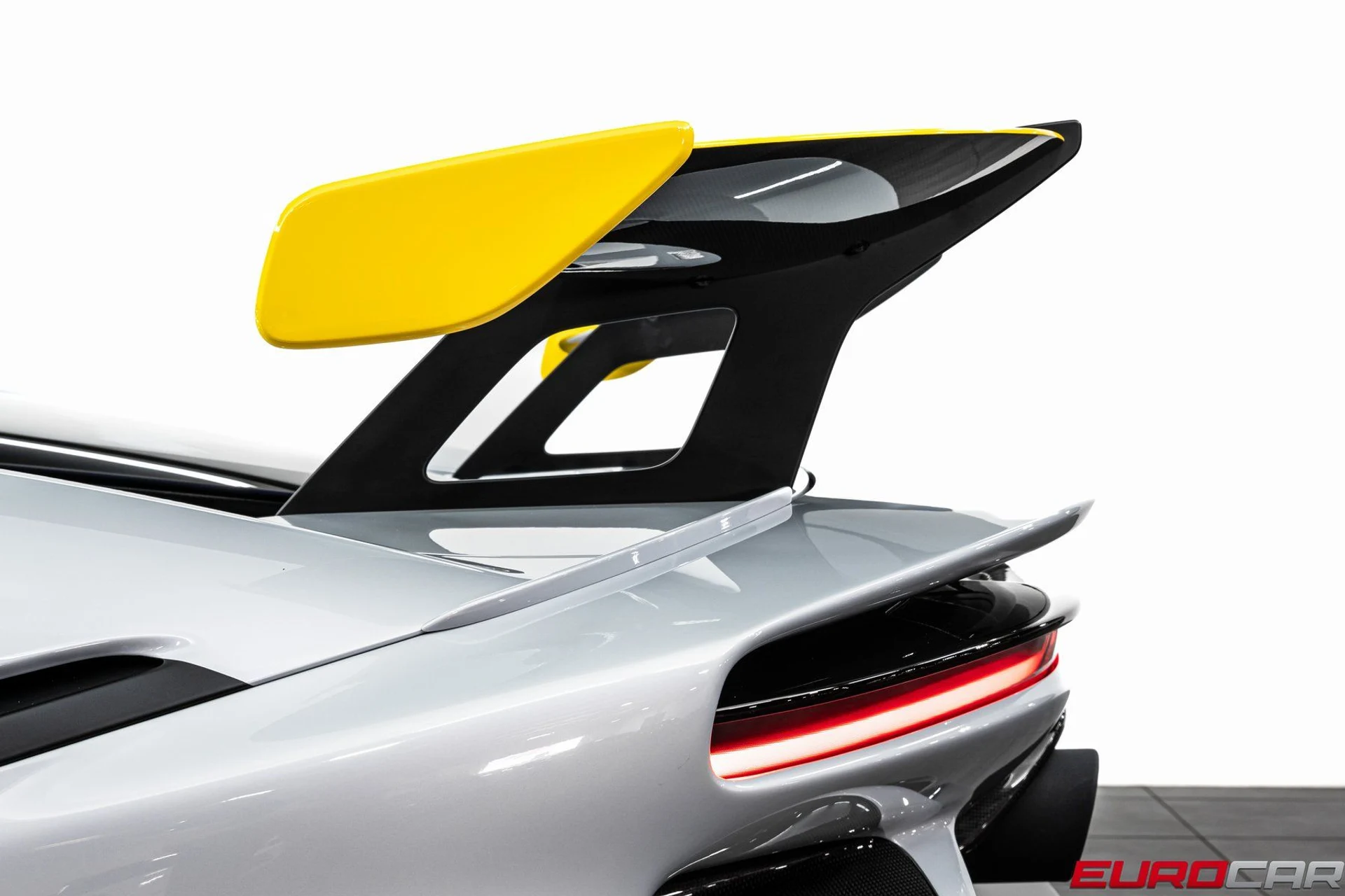 mph030_534676918_f5987773_db7c_468d_8400_85aa26345042_e53b7744eb