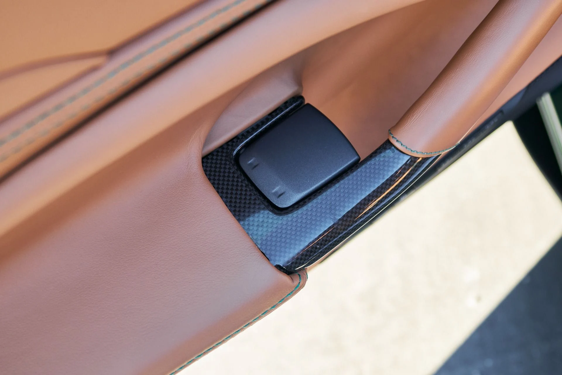 mph030_547356053_Used_2022_Ferrari_F8_Tributo_Base_1765662052_f2f7de3df8