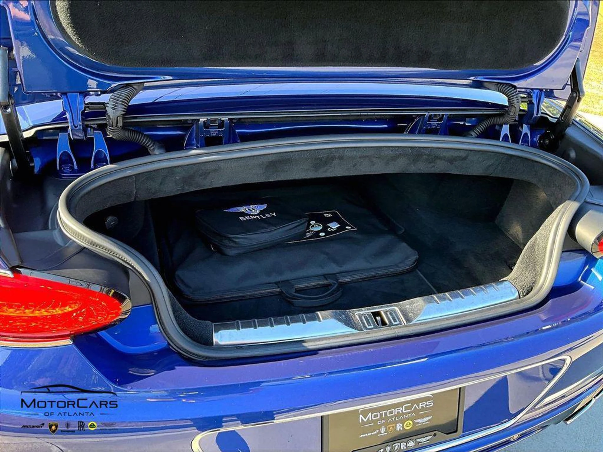 mph030_548371519_Ave_Lb_R96cwa_Af_XK_4p_Dni2_CD_Hz_EY_0a8f7c7ab5