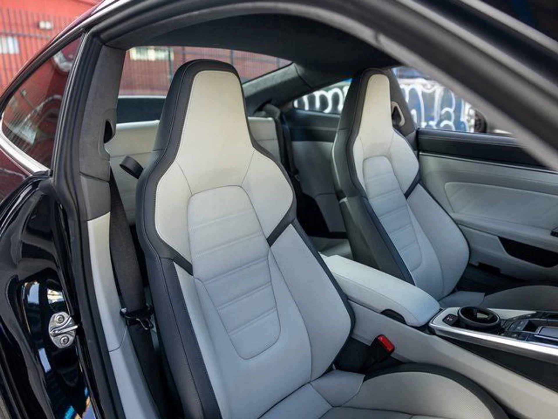 mph030_552517243_31_6f8c12bd3a