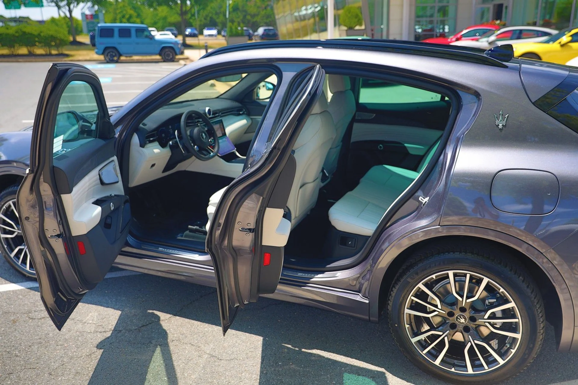 mph030_554235602_055328ddb75743ada754c1062186c96f_87a9b8cc47