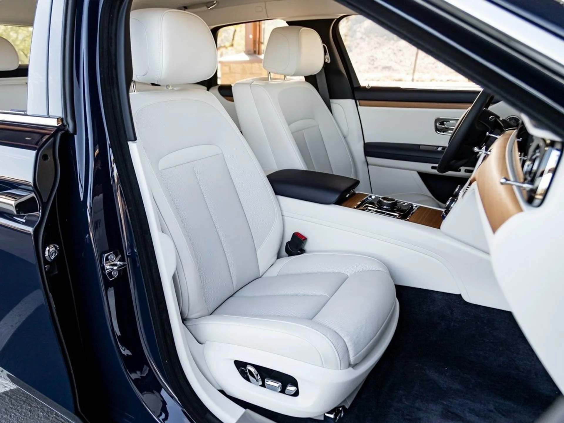 mph030_55652393_31_c7f3788371