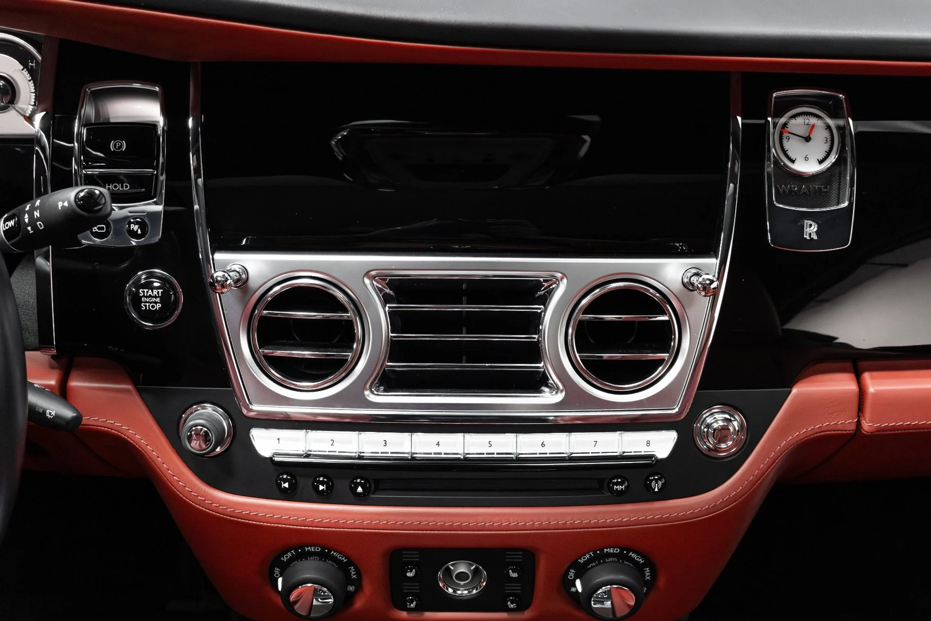 mph030_560795288_Used_2014_Rolls_Royce_Wraith_1768708128_187889298b