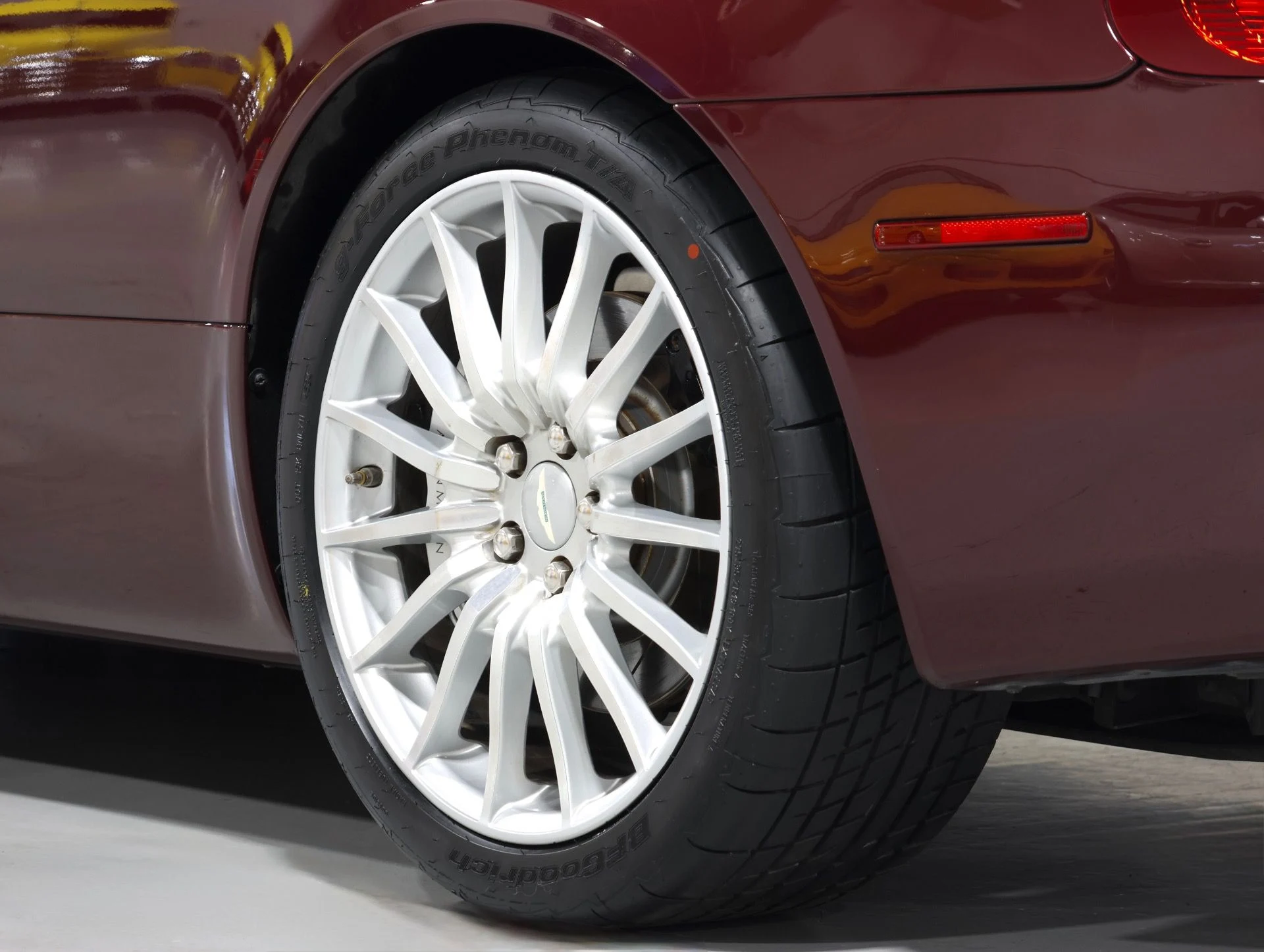 mph030_562331615_Used_2006_Aston_Martin_DB_9_Volante_Tons_Of_Recent_Service_Gorgeous_Spec_Brand_New_Tires_1778552272_1209536881