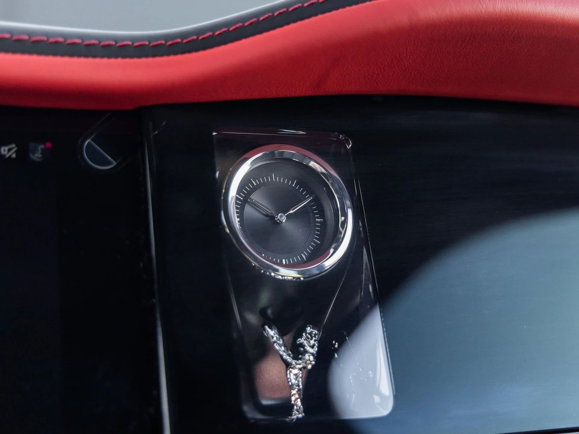 mph030_563390857_31_f307cb3e73