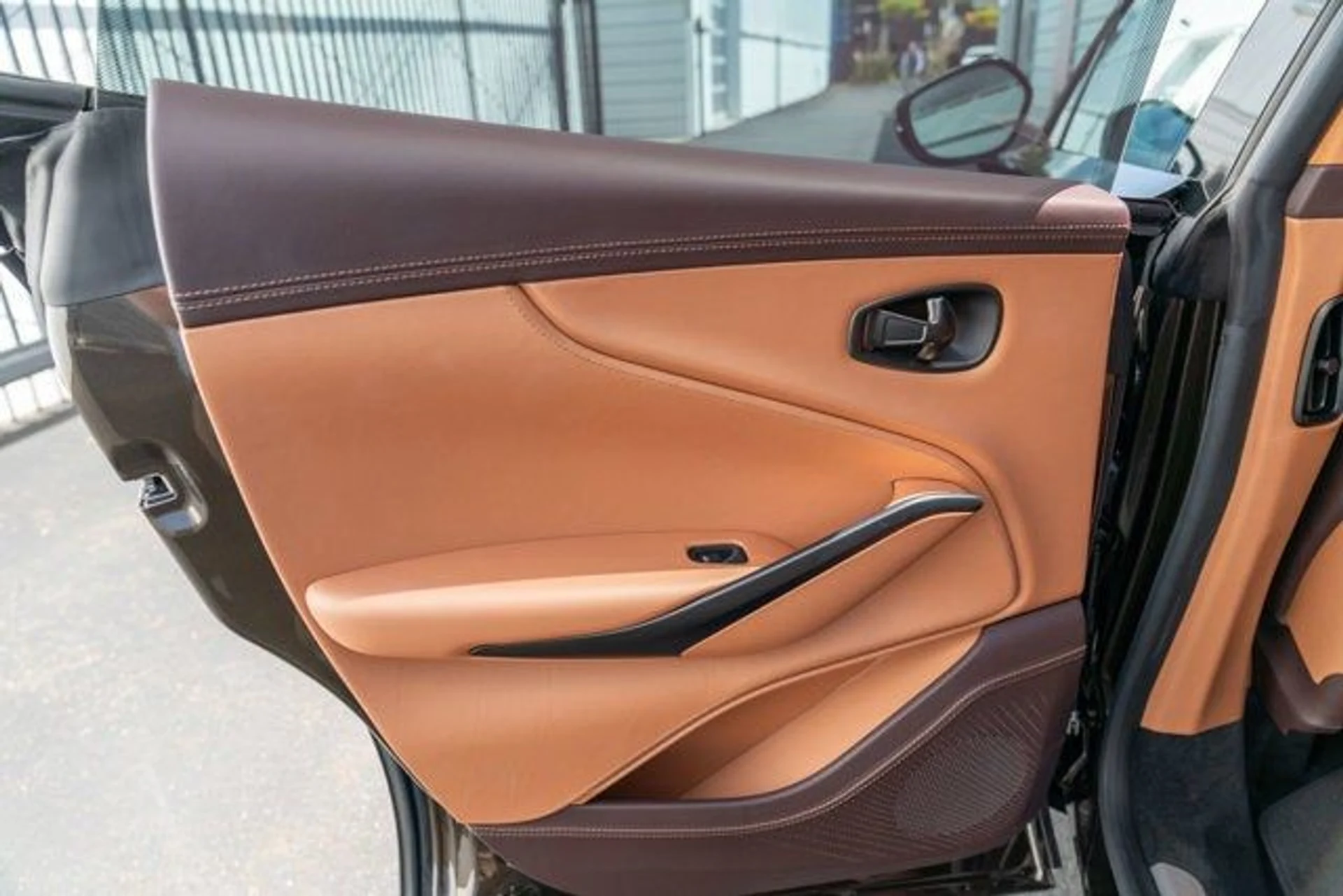 mph030_569206895_31_bd6d8146da