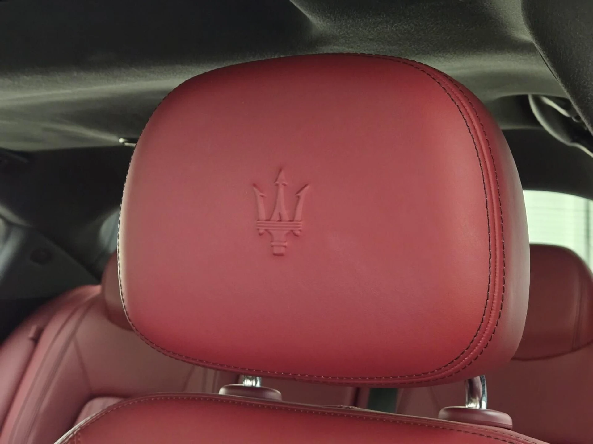 mph030_573835267_Used_2022_Maserati_Ghibli_Modena_1753164508_de41913cf4