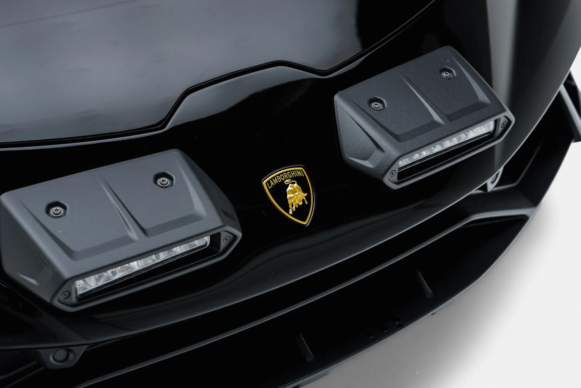 mph030_575852096_Used_2024_Lamborghini_Huracan_Sterrato_1792020992_ae303a17c4