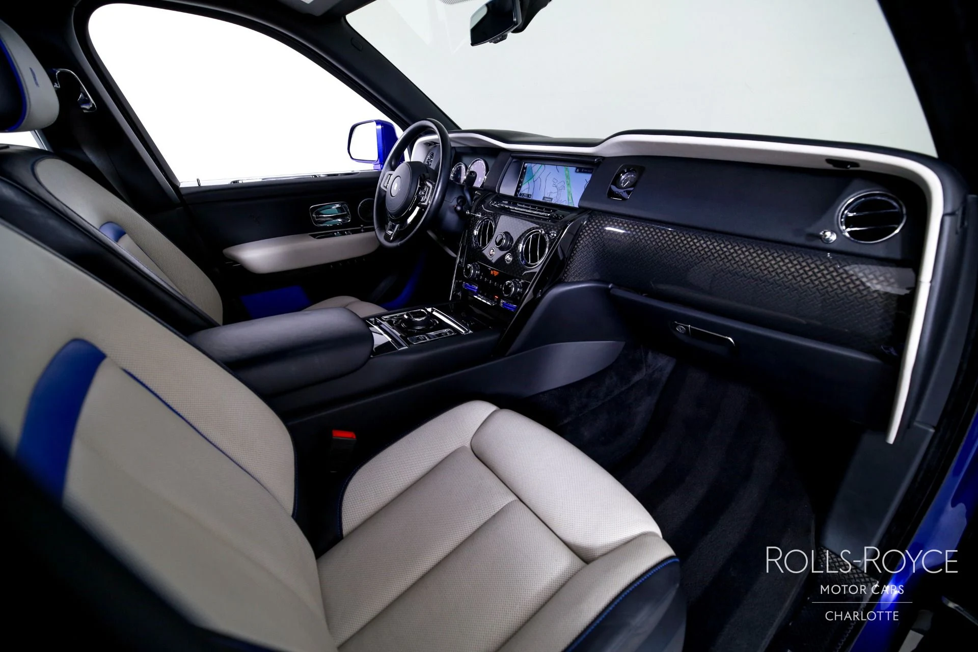 mph030_57717886_Used_2021_Rolls_Royce_Black_Badge_Cullinan_1768490546_afb82e7f1b