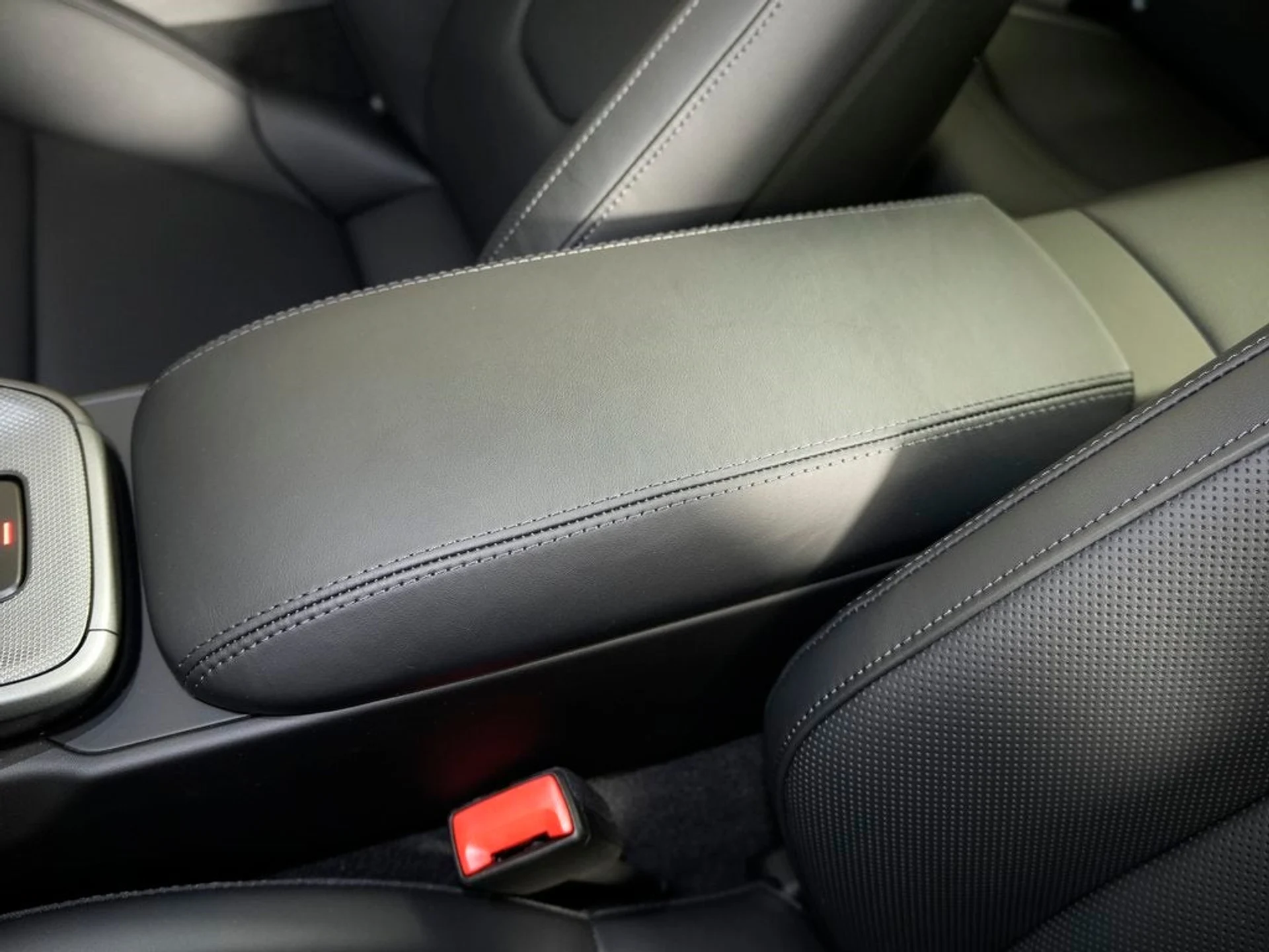 mph030_577610282_31_7aa78d8a5a