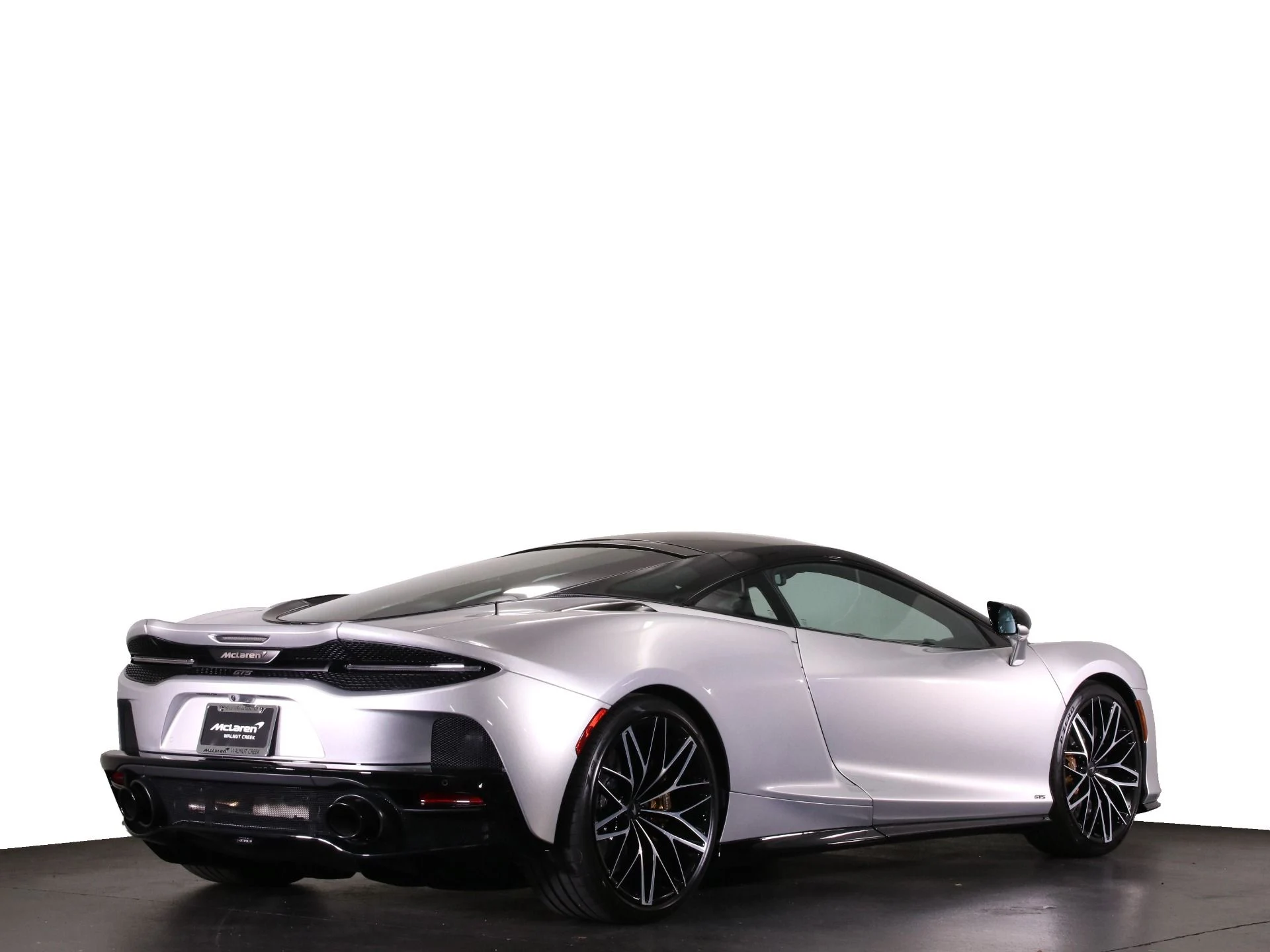 mph030_58016392_New_2025_Mc_Laren_GTS_1768458119_64e8bd321b