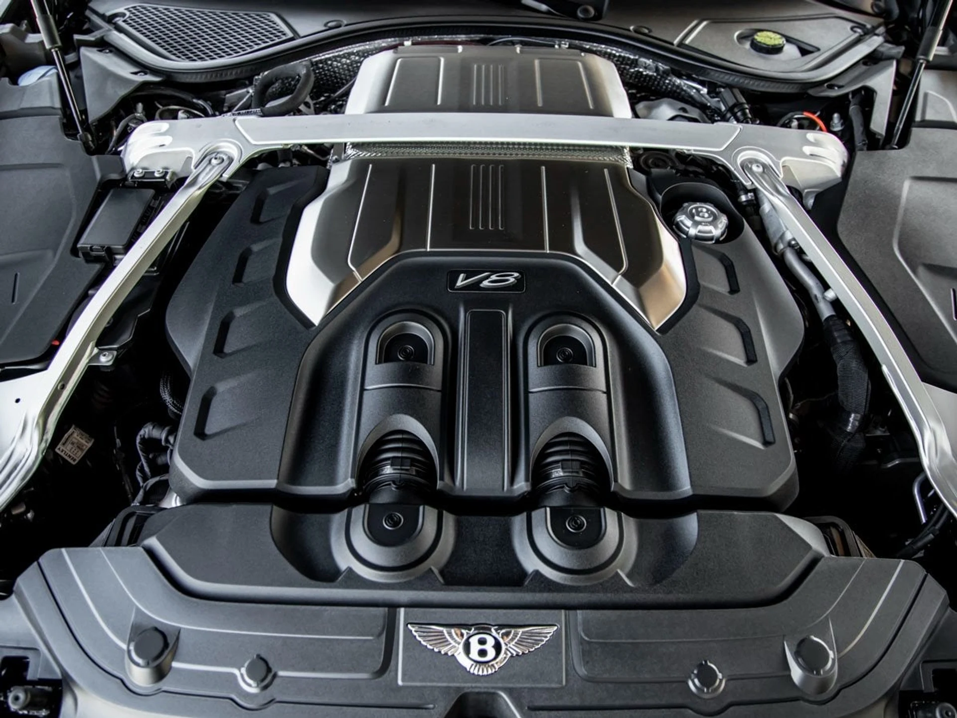 mph030_580439553_31_bf7b5bde80