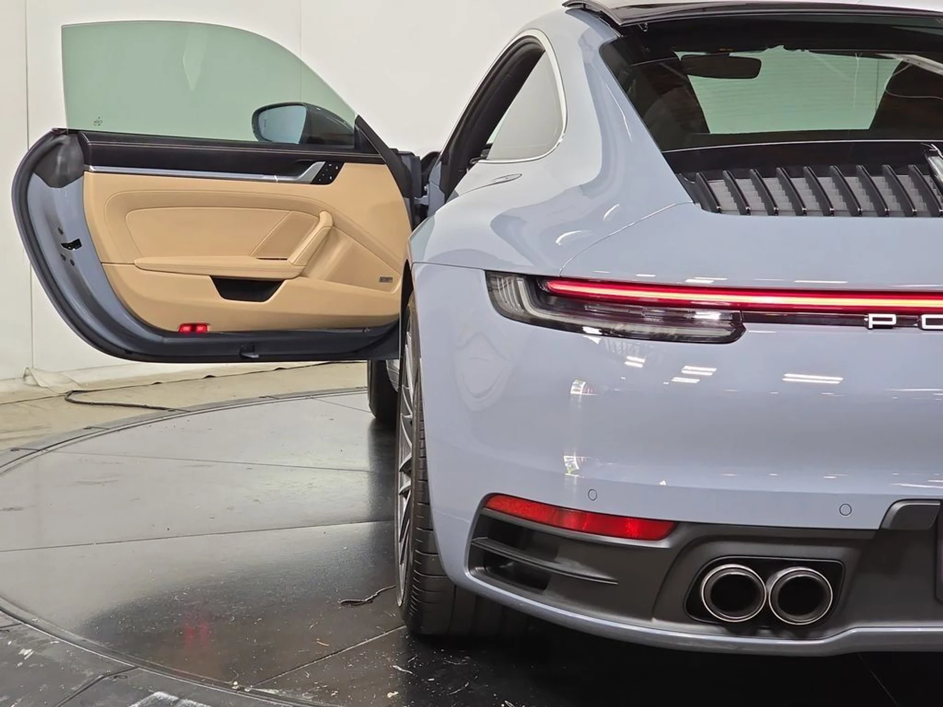 mph030_600711428_2e7272798797c01534bee8236c2b2637_785314bc4d