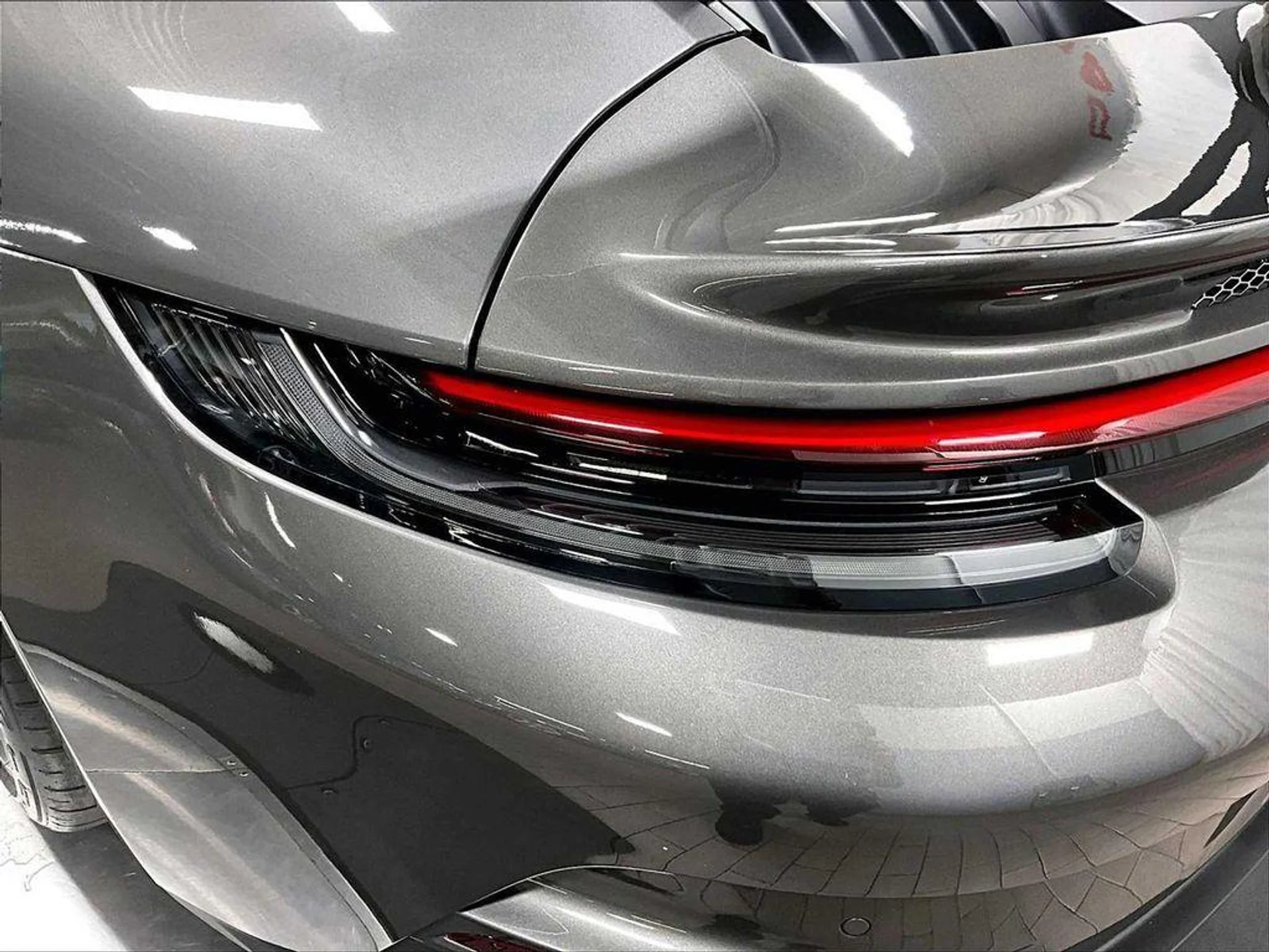 mph030_614919974_eipwa_PTYHTN_Ow_Us_W8_E7_AJJ_Zxt0_M_4d53b53080