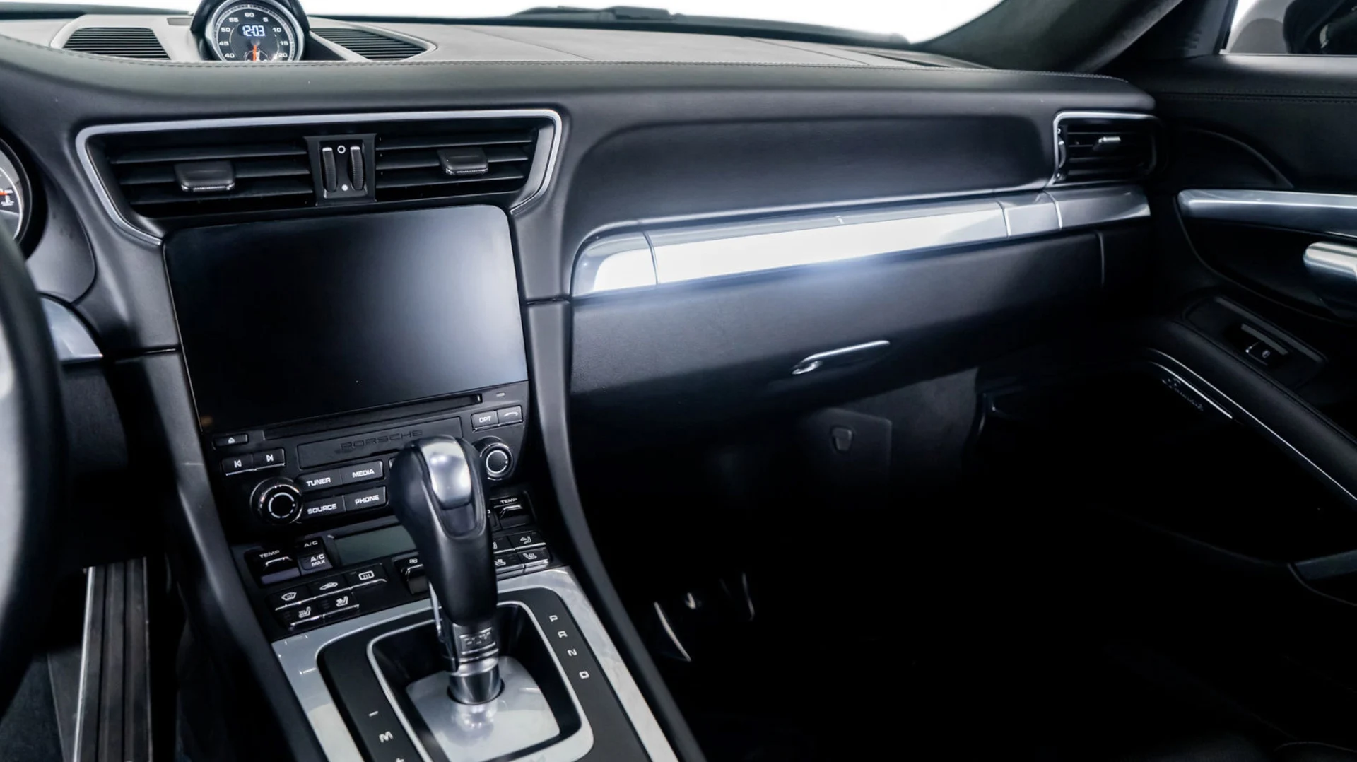 mph030_615959673_content_homenetiol_com_2000017_2275072_0x0_9026e8a789f84e80af1e5d4601e99f43_4ef1c48230