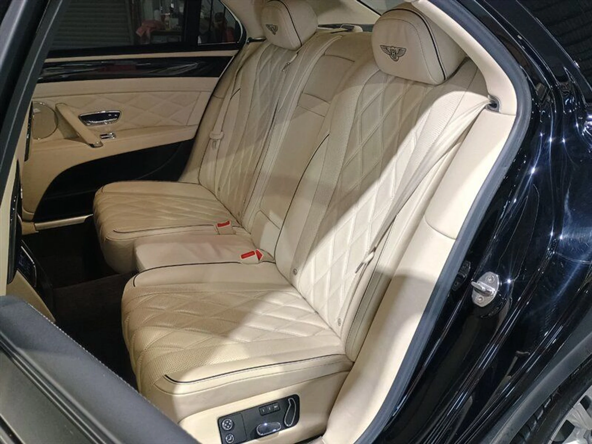 mph030_638326350_30fe2943f9_800_36d39078c0