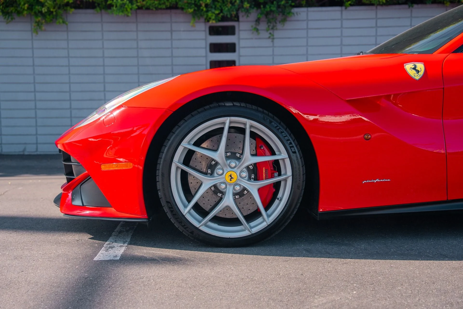 mph030_641026012_Used_2017_Ferrari_F12berlinetta_1762288797_1b34010c15