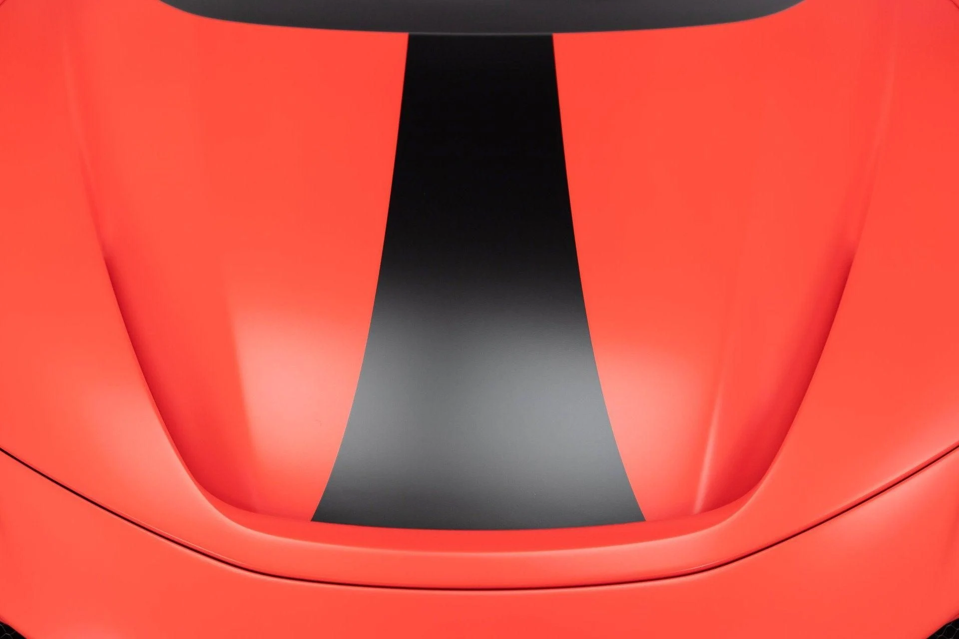 mph030_649905494_Used_2022_Ferrari_SF_90_Spider_1777367612_e7bf938032