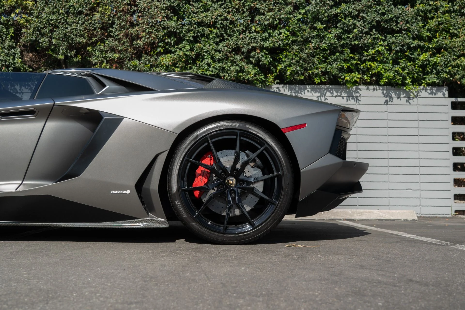 mph030_650832861_Used_2015_Lamborghini_Aventador_LP_700_4_1755813837_9e8f9c8cf4