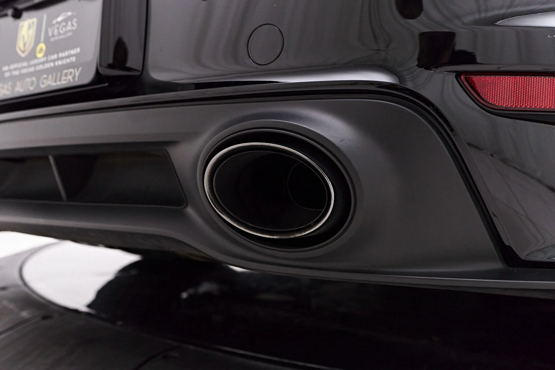 mph030_652351763_Used_2021_Porsche_911_Turbo_S_1755568344_4f417d5f15