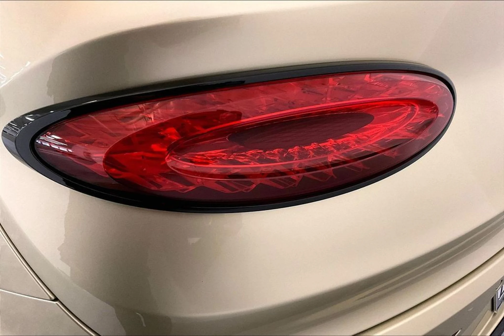 mph030_653070245_d4964ca2c96e96538ade27806ac62892x_d4004b3cf7