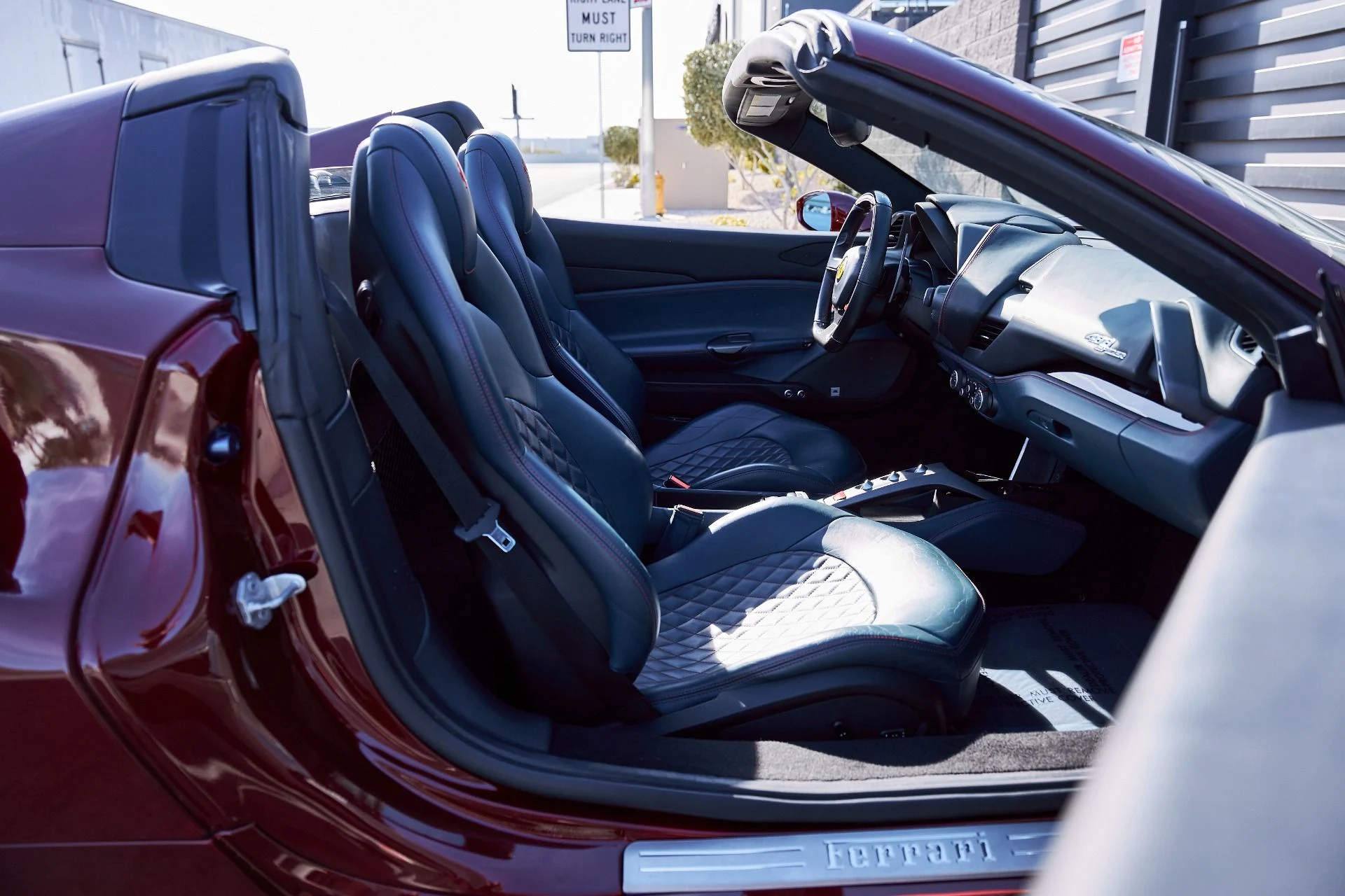 mph030_655446936_Used_2019_Ferrari_488_Spider_Base_1769555022_b39c04dfe1