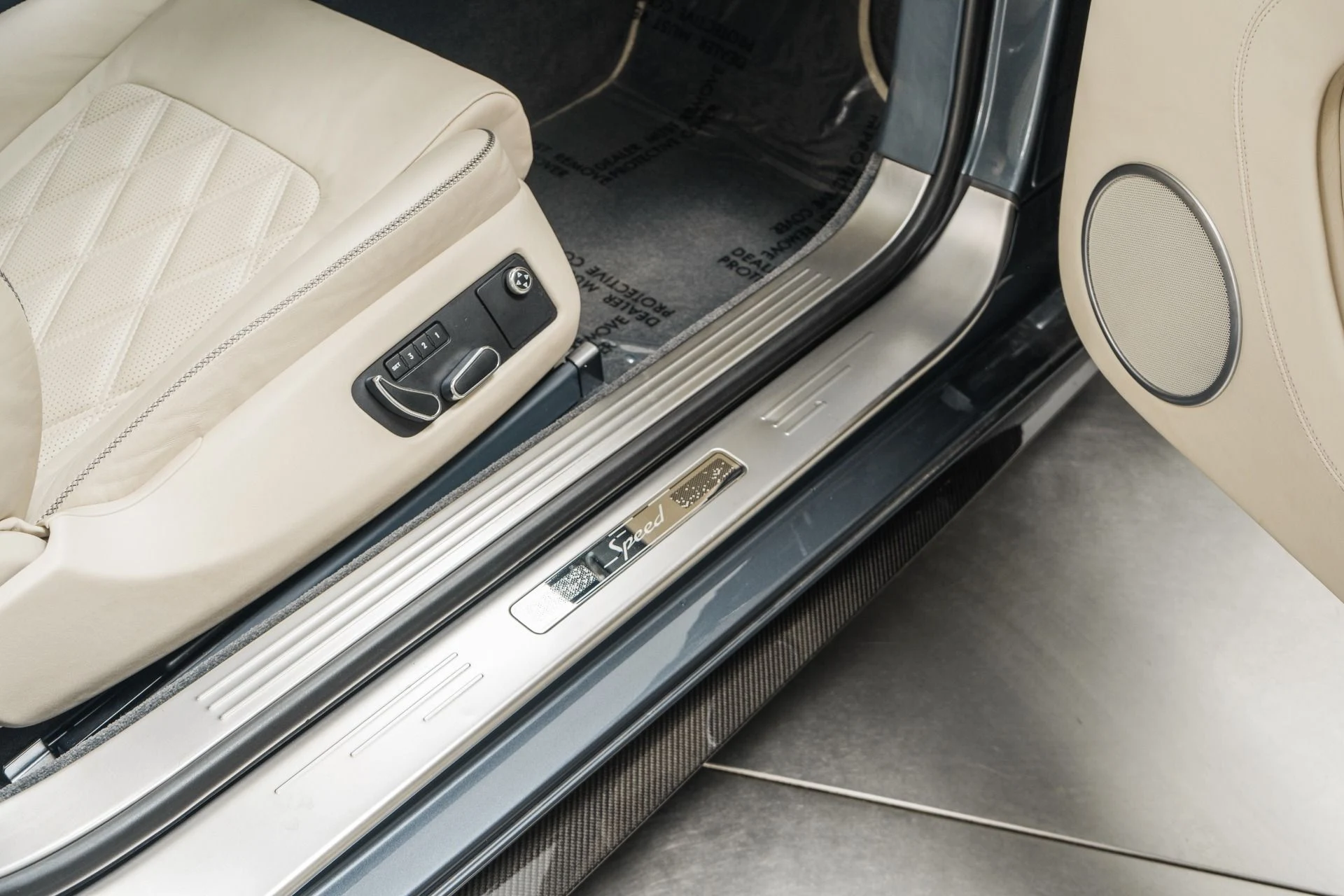 mph030_656358912_Used_2013_Bentley_Continental_GT_Speed_Carbon_Fiber_Veneers_Beautiful_Color_Combination_1768424595_5b707dc640