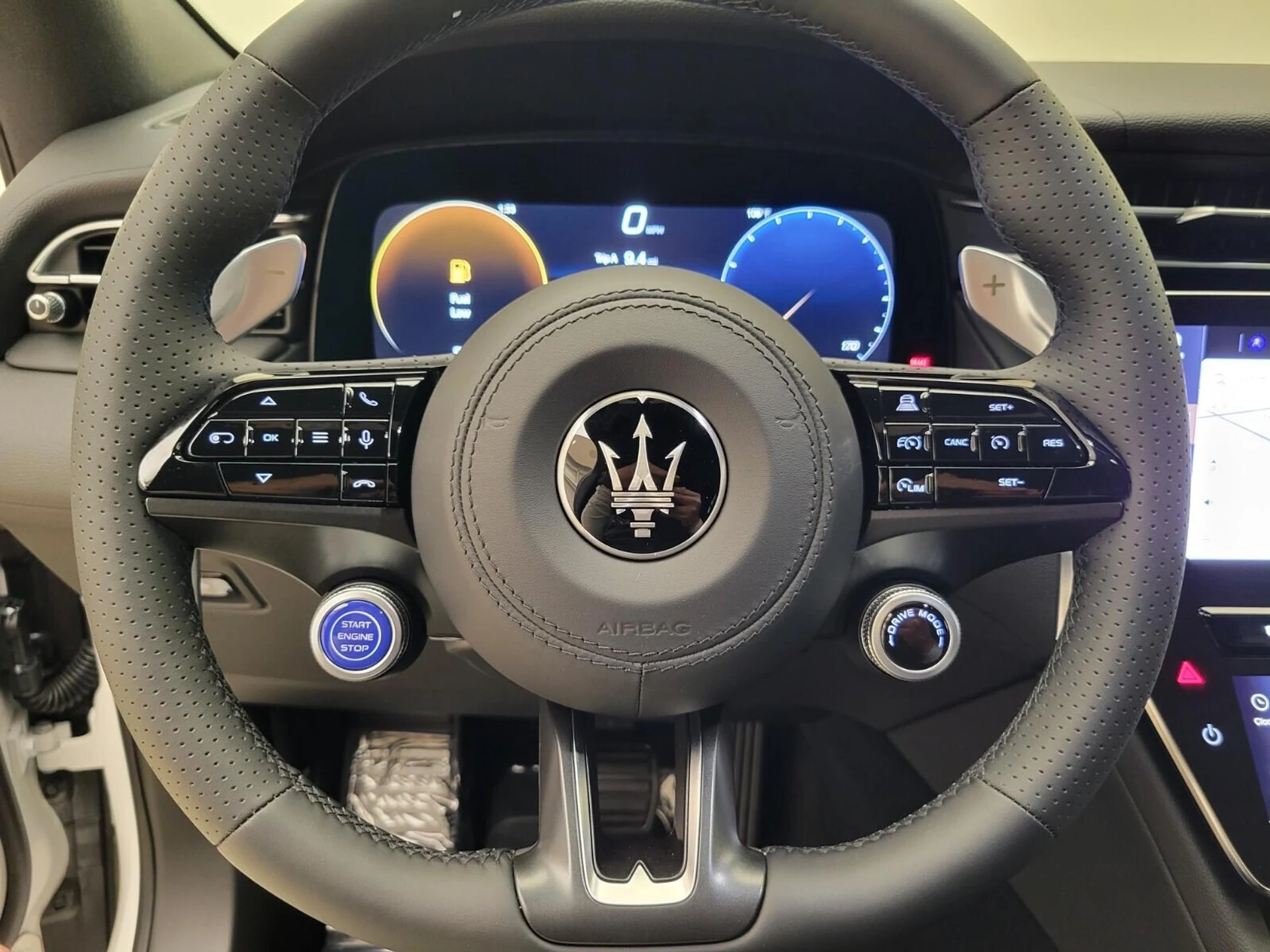 mph030_657311068_New_2024_Maserati_Grecale_GT_1753160884_ac32eebeb4