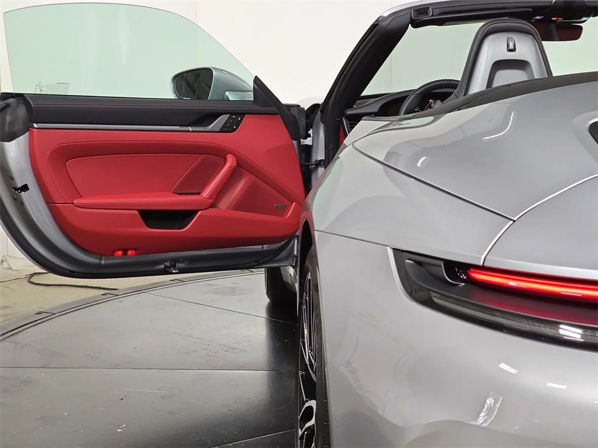 mph030_657987761_8c940753fa9fa85e28319df3ad63b7c0_df5470a844