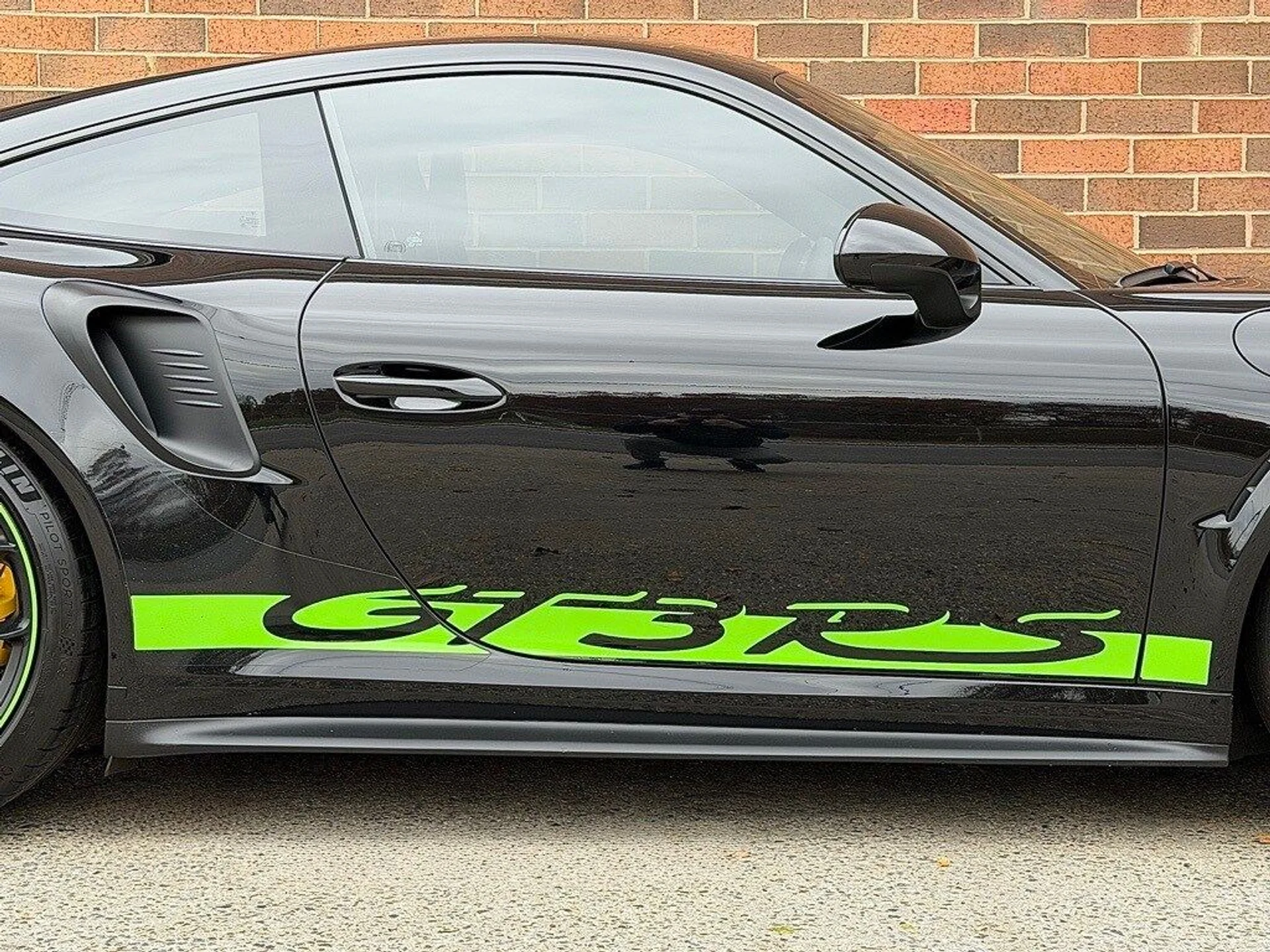 mph030_659289383_e0a5e6446486385f71faa113133eb178x_43599fa0e6