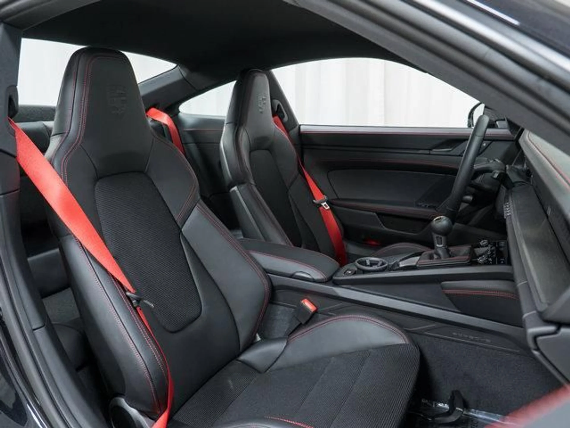 mph030_660048446_V2_K9dtbg6v_J_Vbiq4g2_Rcn_EP_Sc_U0_691e7bf5b6