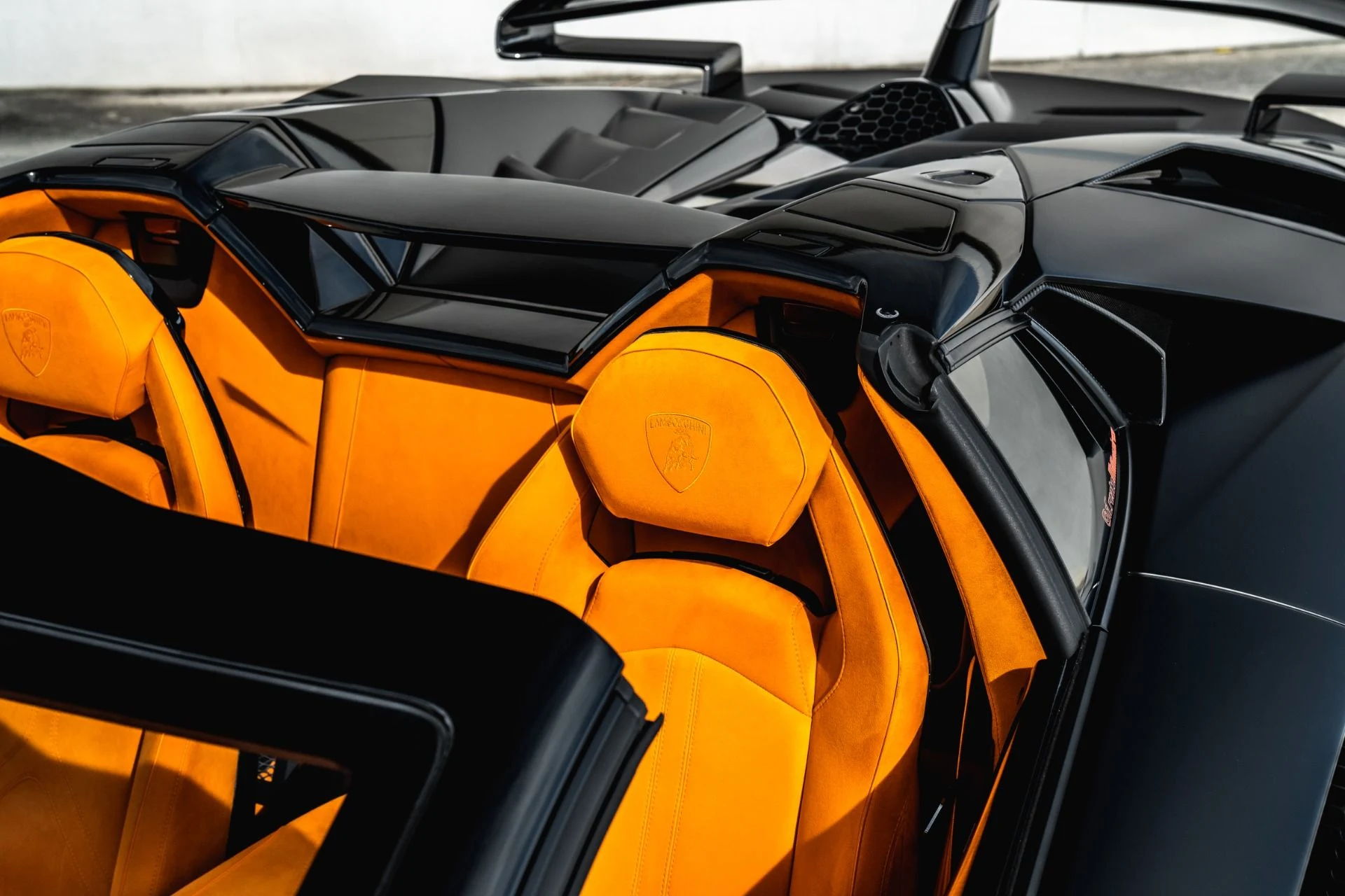 mph030_660062396_Used_2020_Lamborghini_Aventador_SVJ_w_Hermes_Orange_Factory_Interior_Over_110_K_in_Options80_K_in_Mods_1672876014_552fb157d0