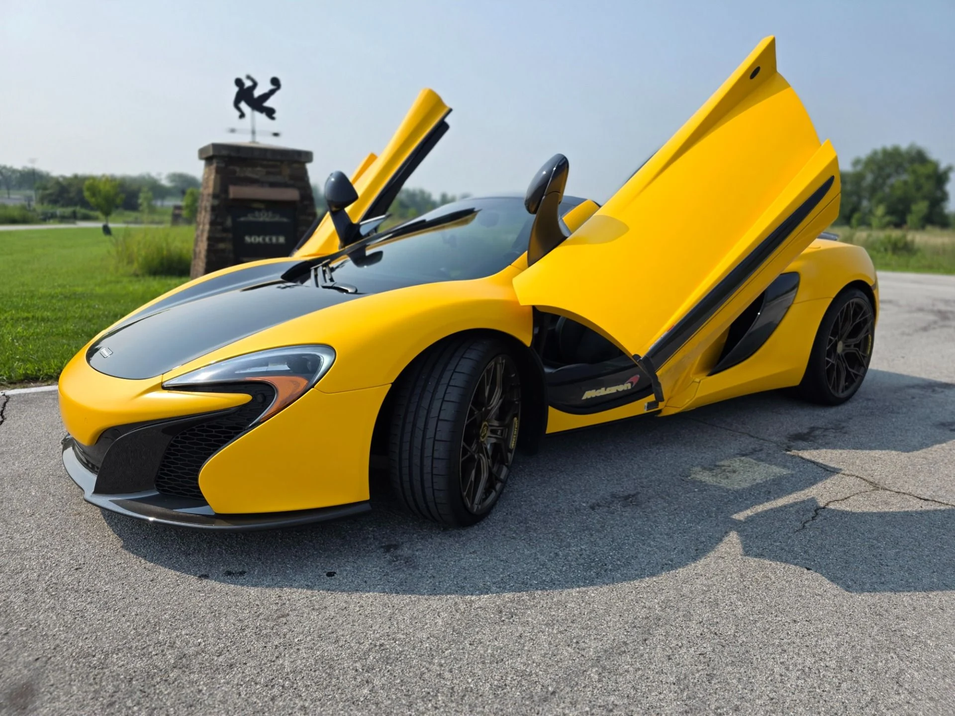 mph030_668140166_Used_2015_Mc_Laren_650_S_Spider_1754412764_3e40526776
