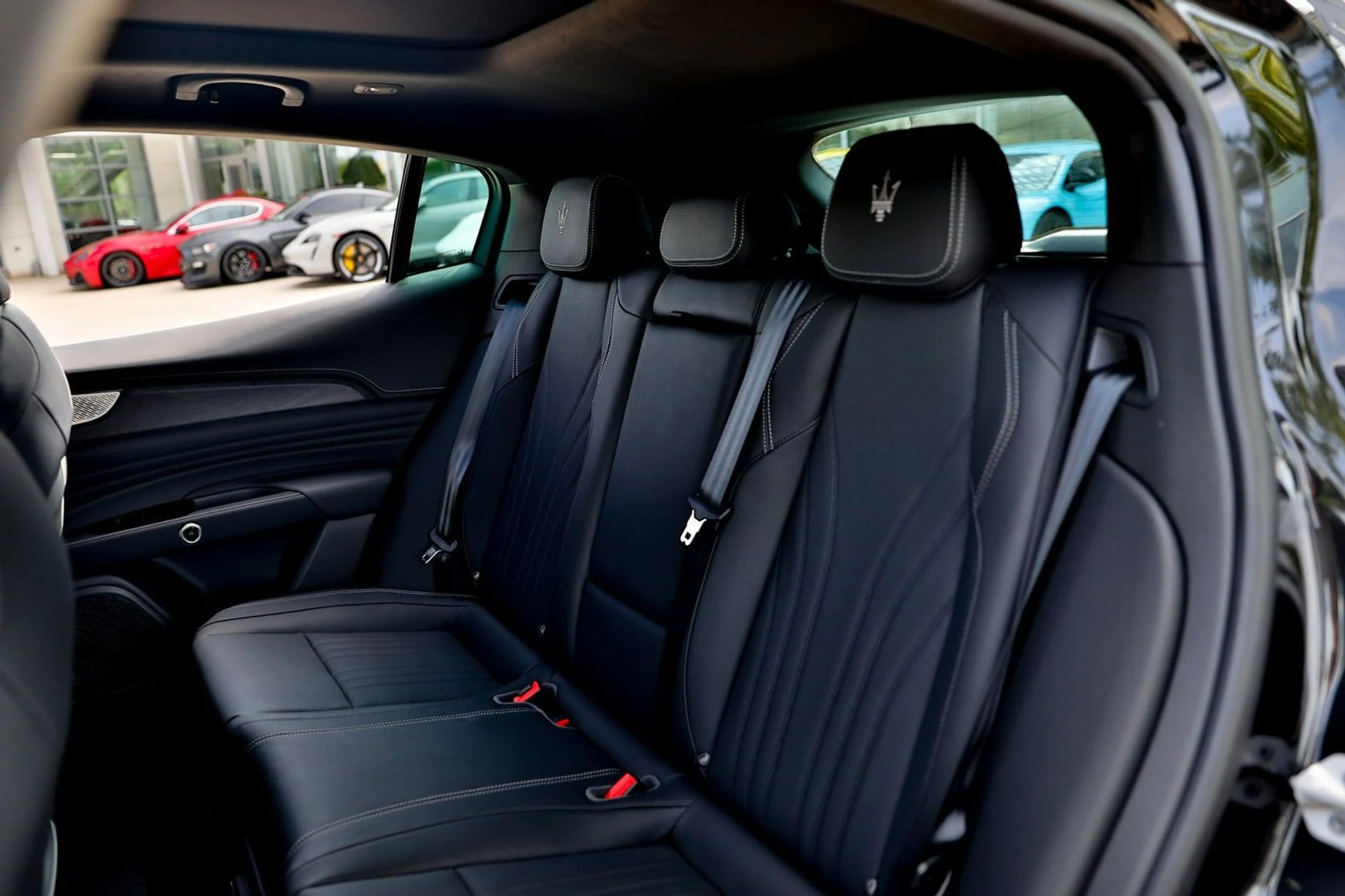 mph030_671209635_12e2aee555fe4d989fa58f0329b5ca3f_87b8f043e8