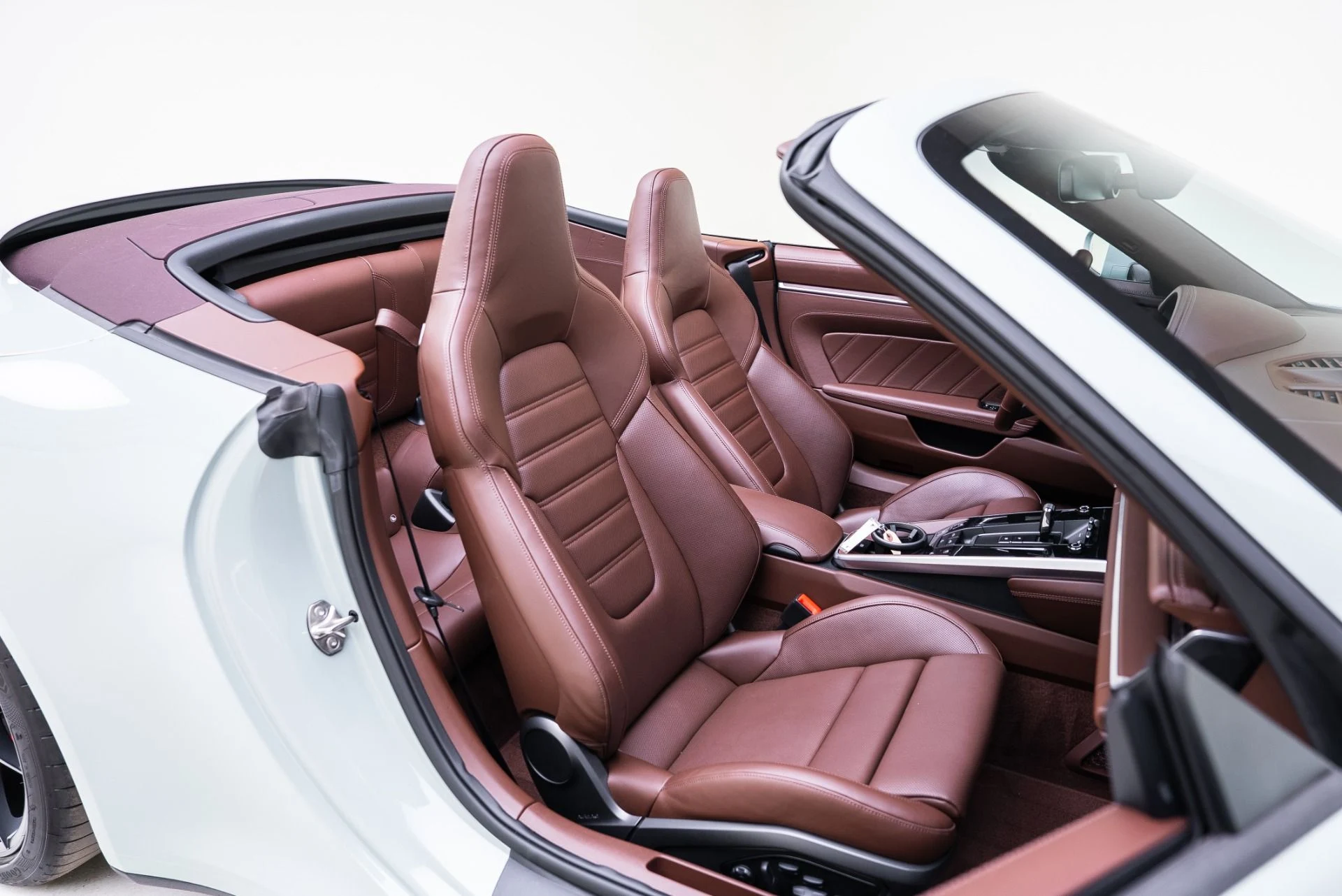 mph030_675693760_Used_2025_Porsche_911_Carrera_4_GTS_1768865211_1dc3f9c6fa