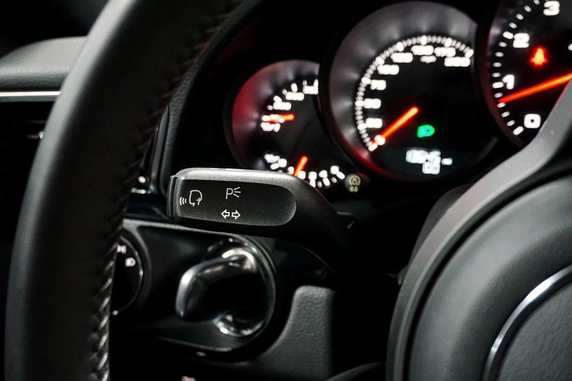 mph030_675986053_hvw30_Q4g_G_Javd1a_J_Ru_Qg_B42_V_Jo_I_1d09d51ede