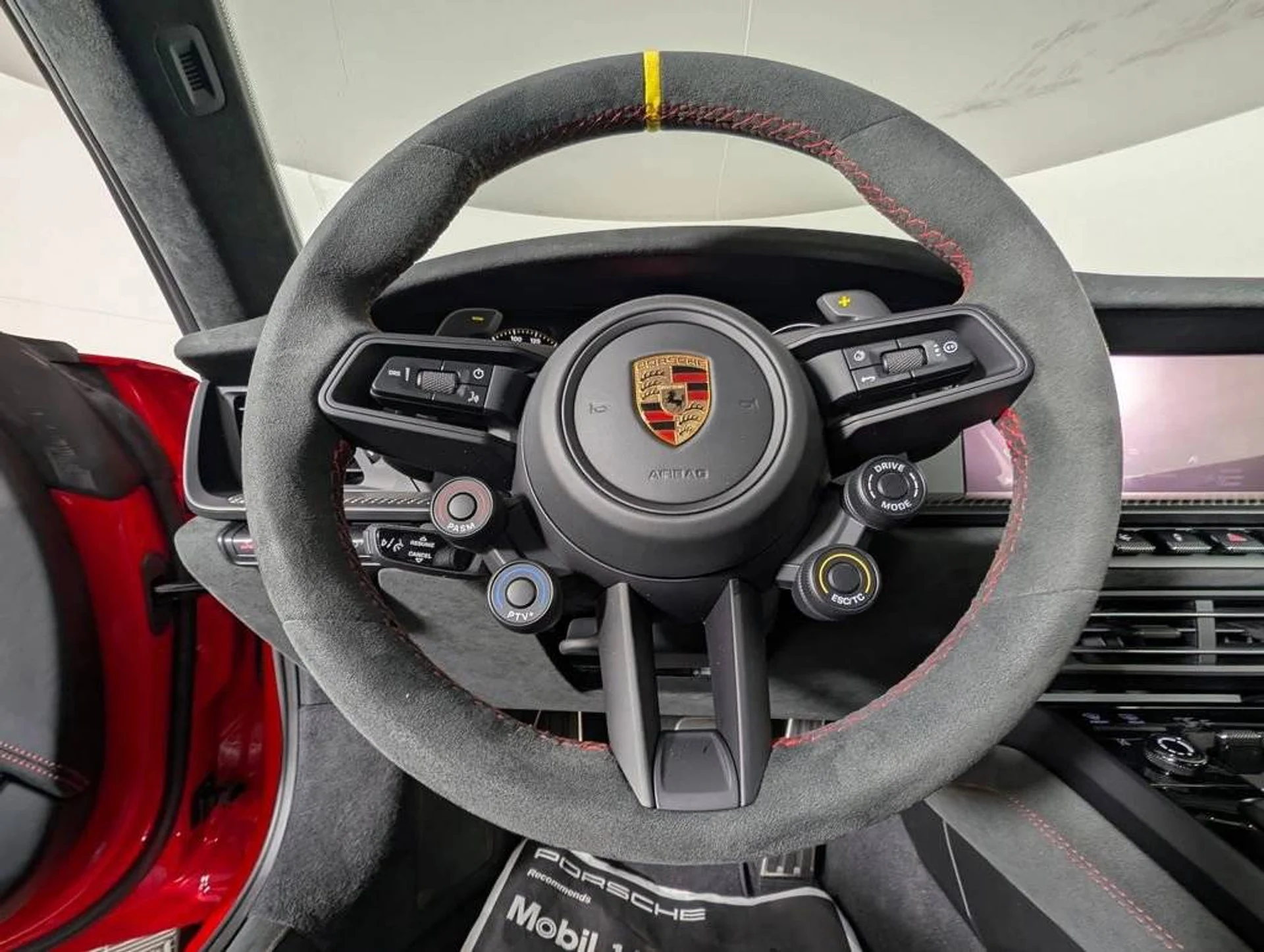 mph030_681216246_1280_707ebf1ab2