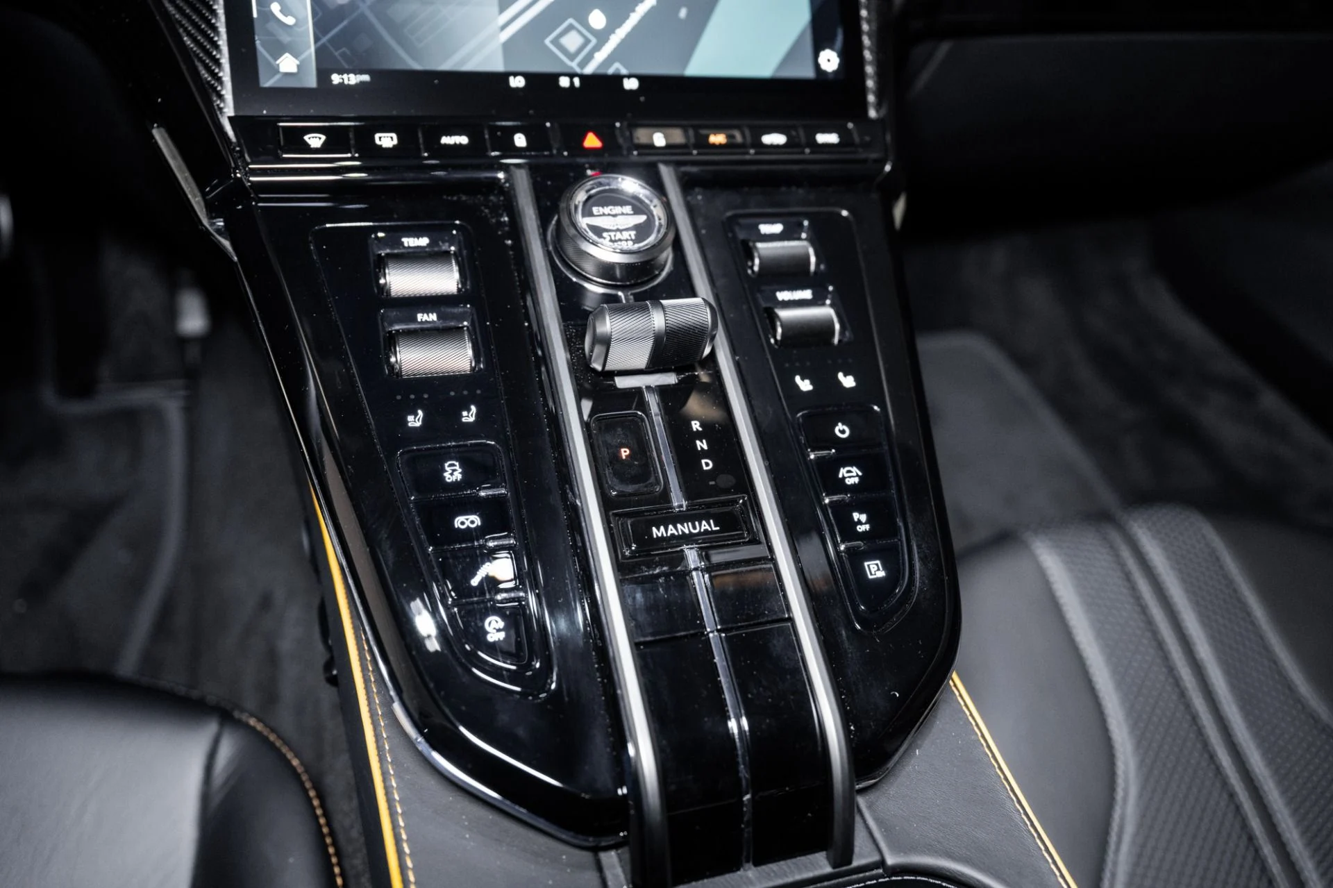 mph030_682827401_New_2026_ASTON_MARTIN_VANTAGE_1759283584_1d5dff6ea1