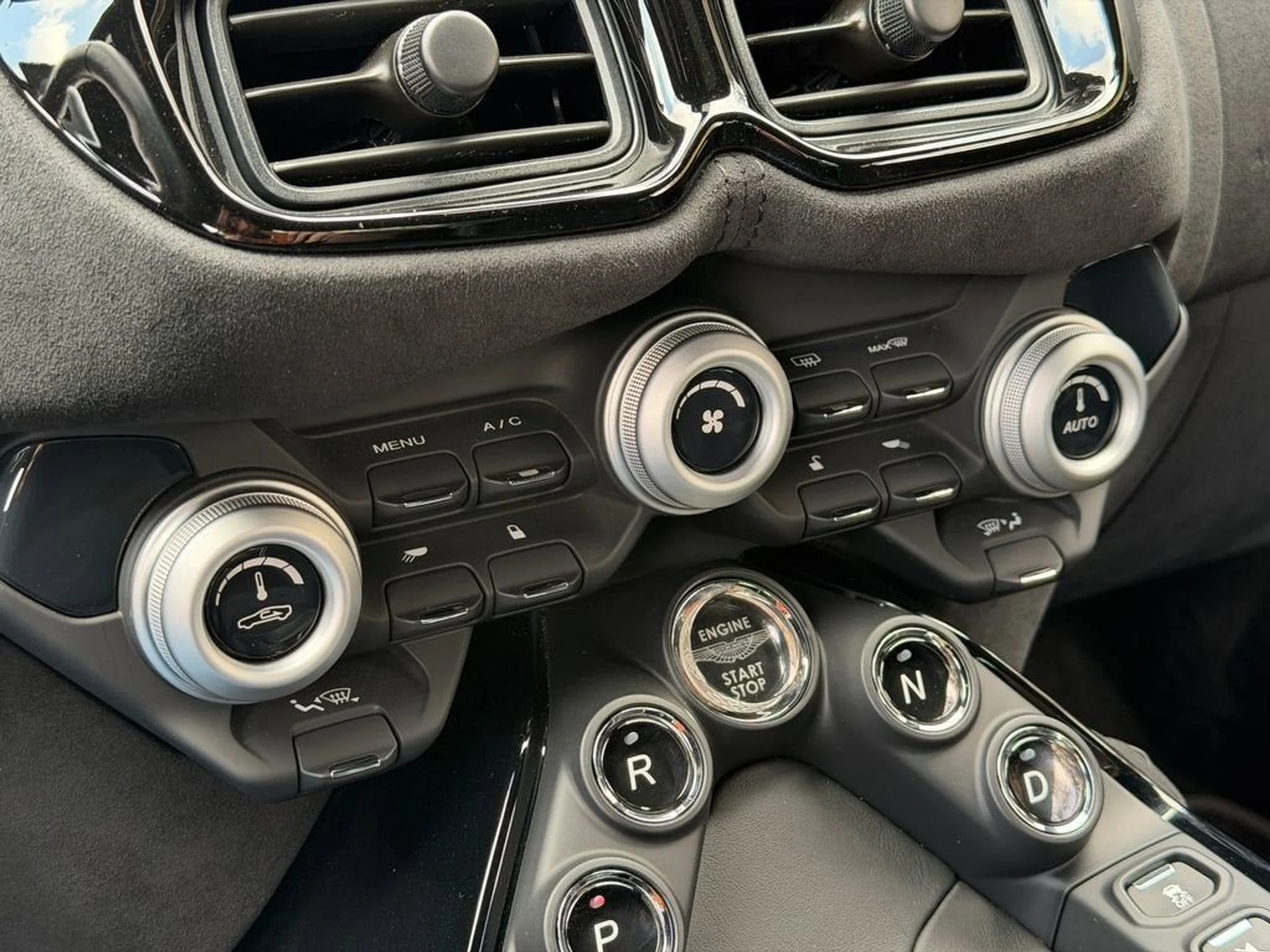 mph030_683655971_84c2a1a39cff4695ad7f17a9f58297fb_591338ac40