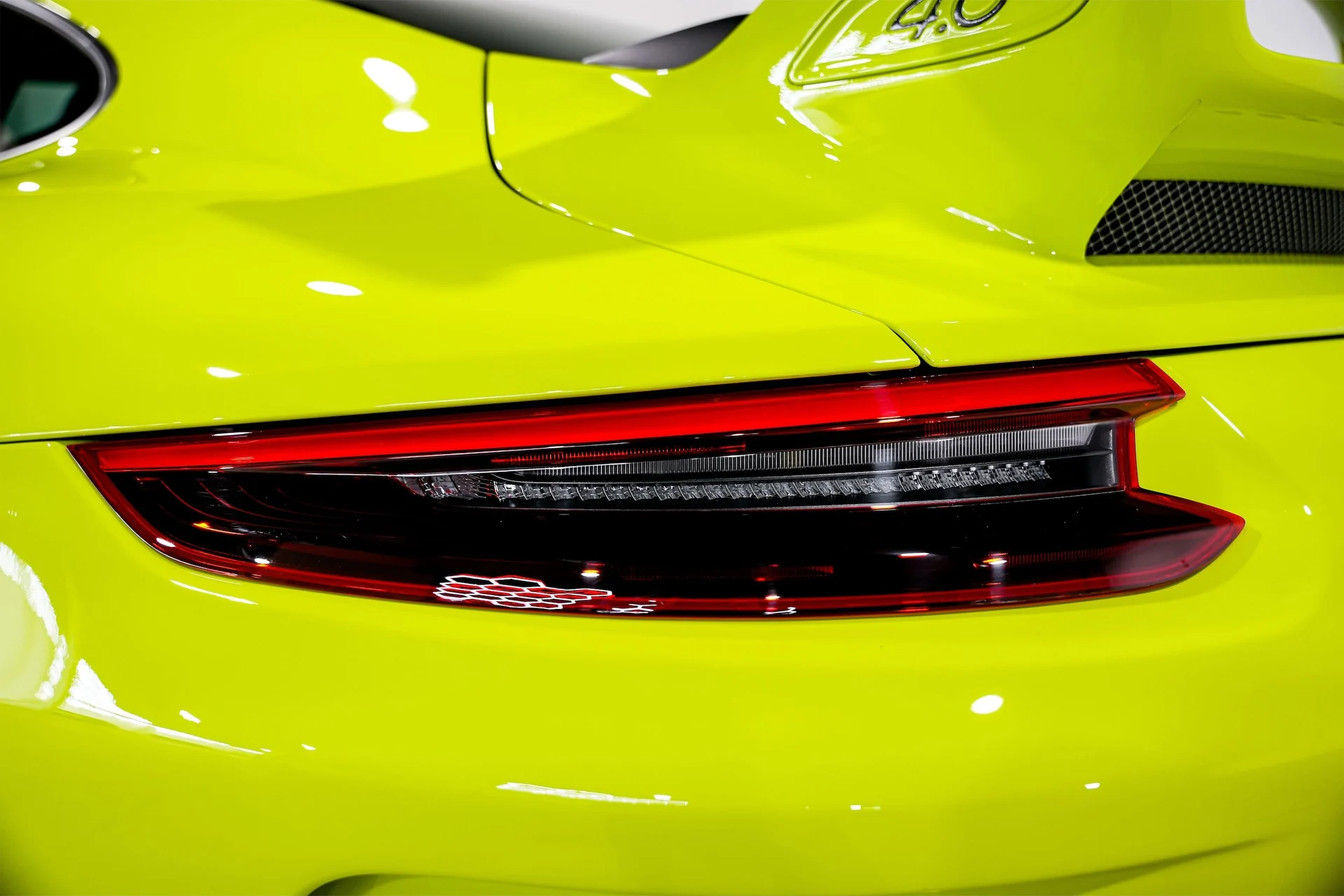 mph030_684112012_c234f5f11b1f8e1c170d53977ea0e2cdx_0388904ff7