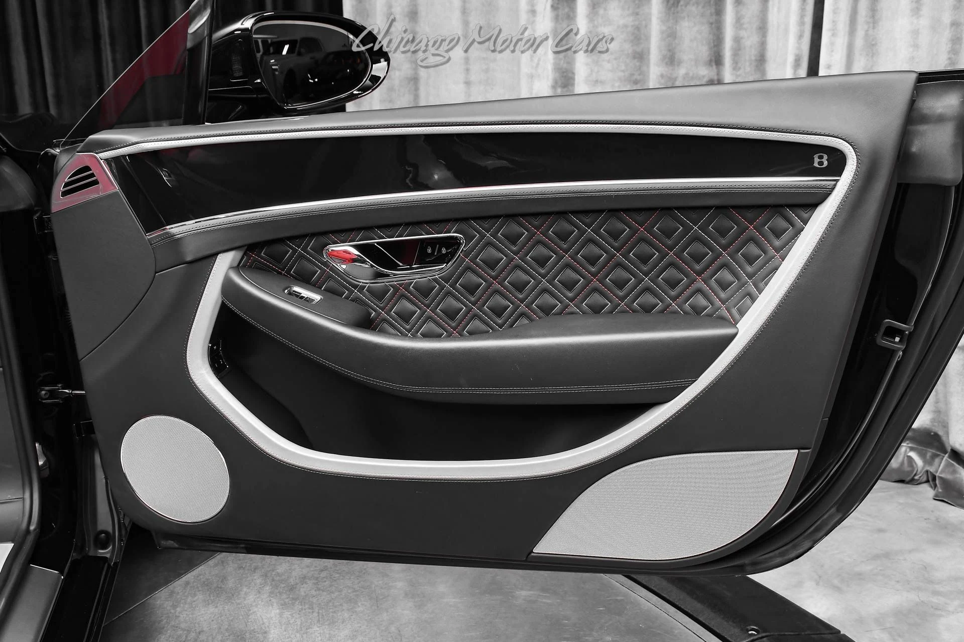 mph030_685770914_13177_p31_l_5a23ae348e