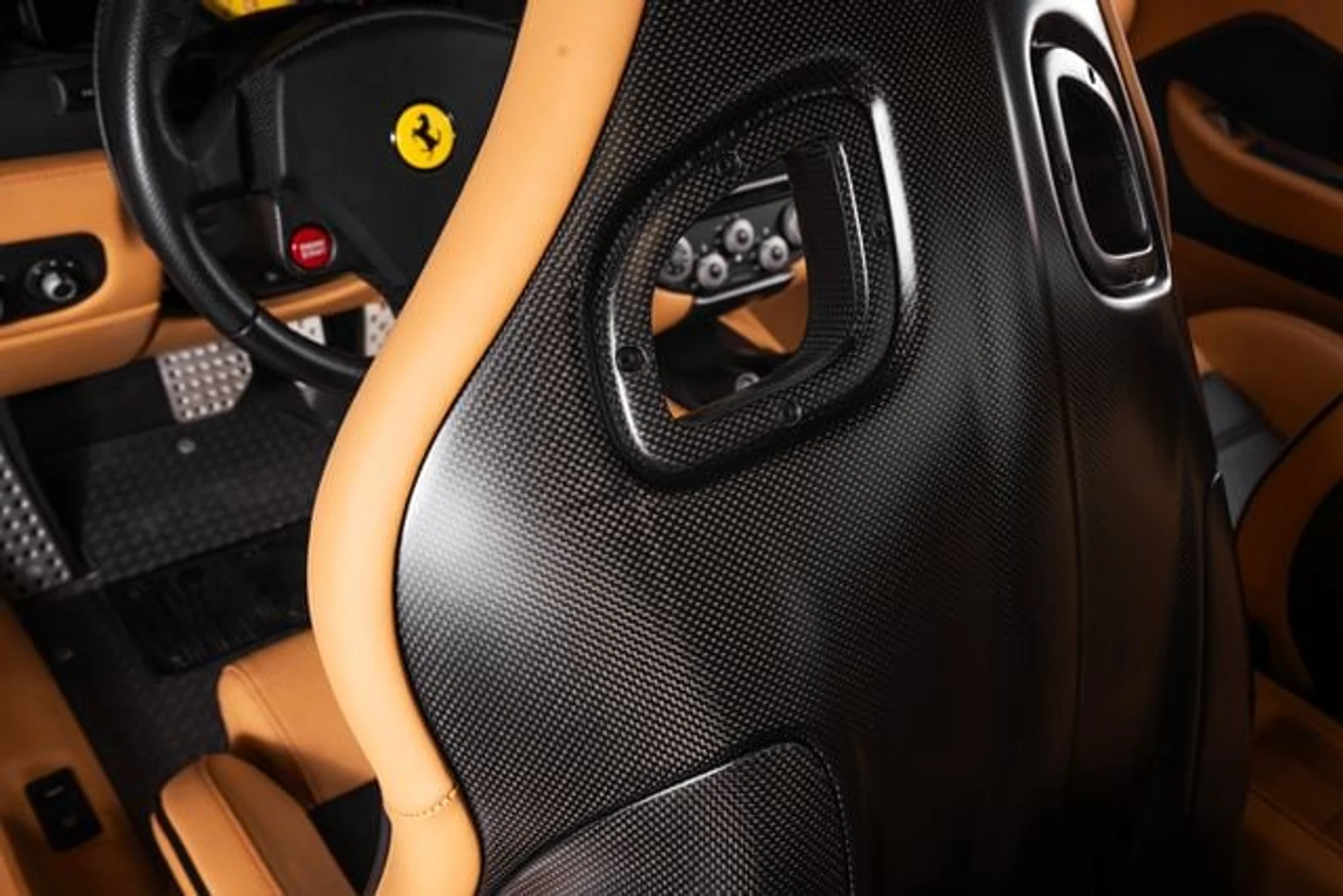 mph030_714596864_a9e4d12e14892da397e9c0baf8e79721x_f4bf4a8594