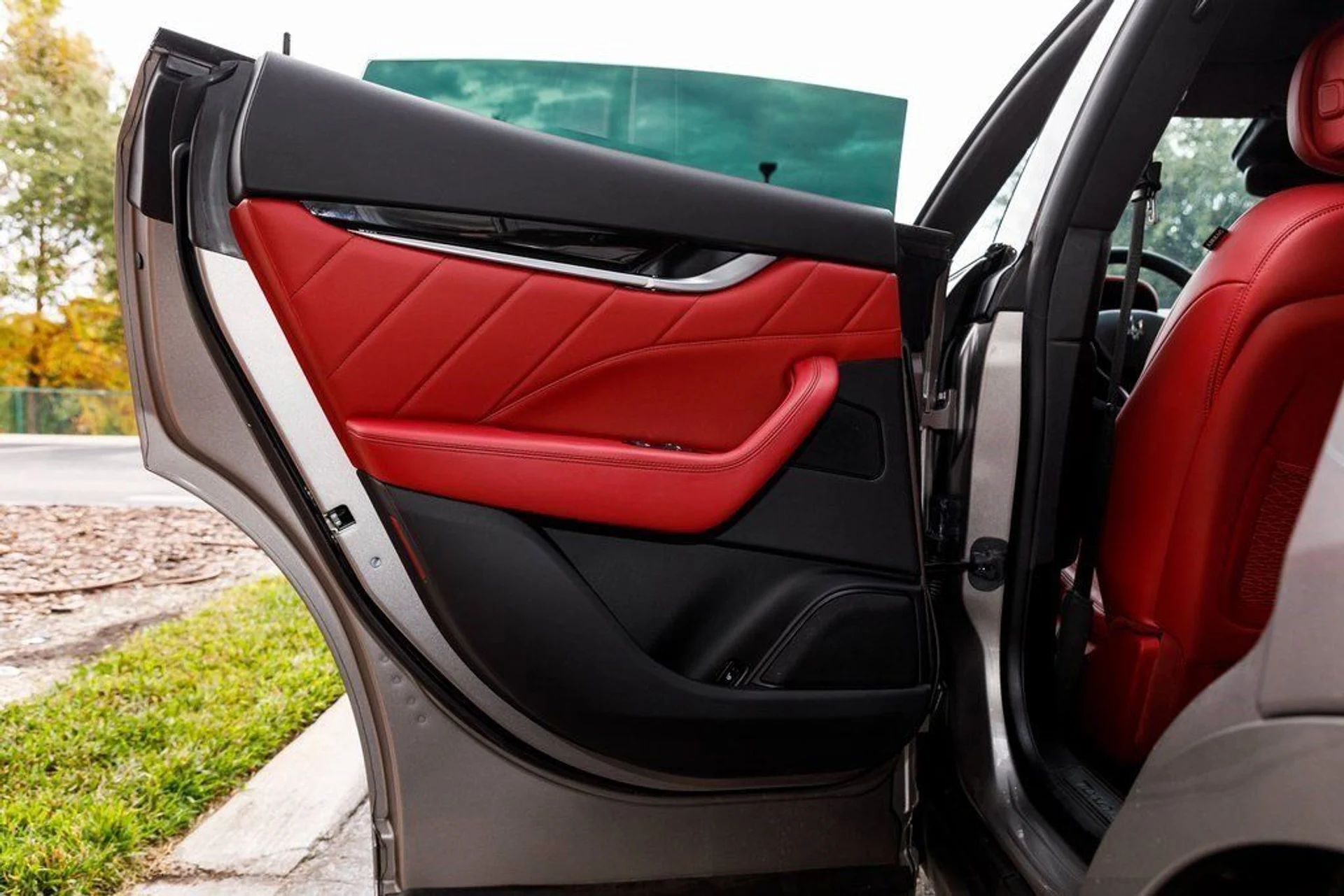 mph030_723300969_7be0d2a38ed09a720f3756010a63f0a8_7bc7e27dd9