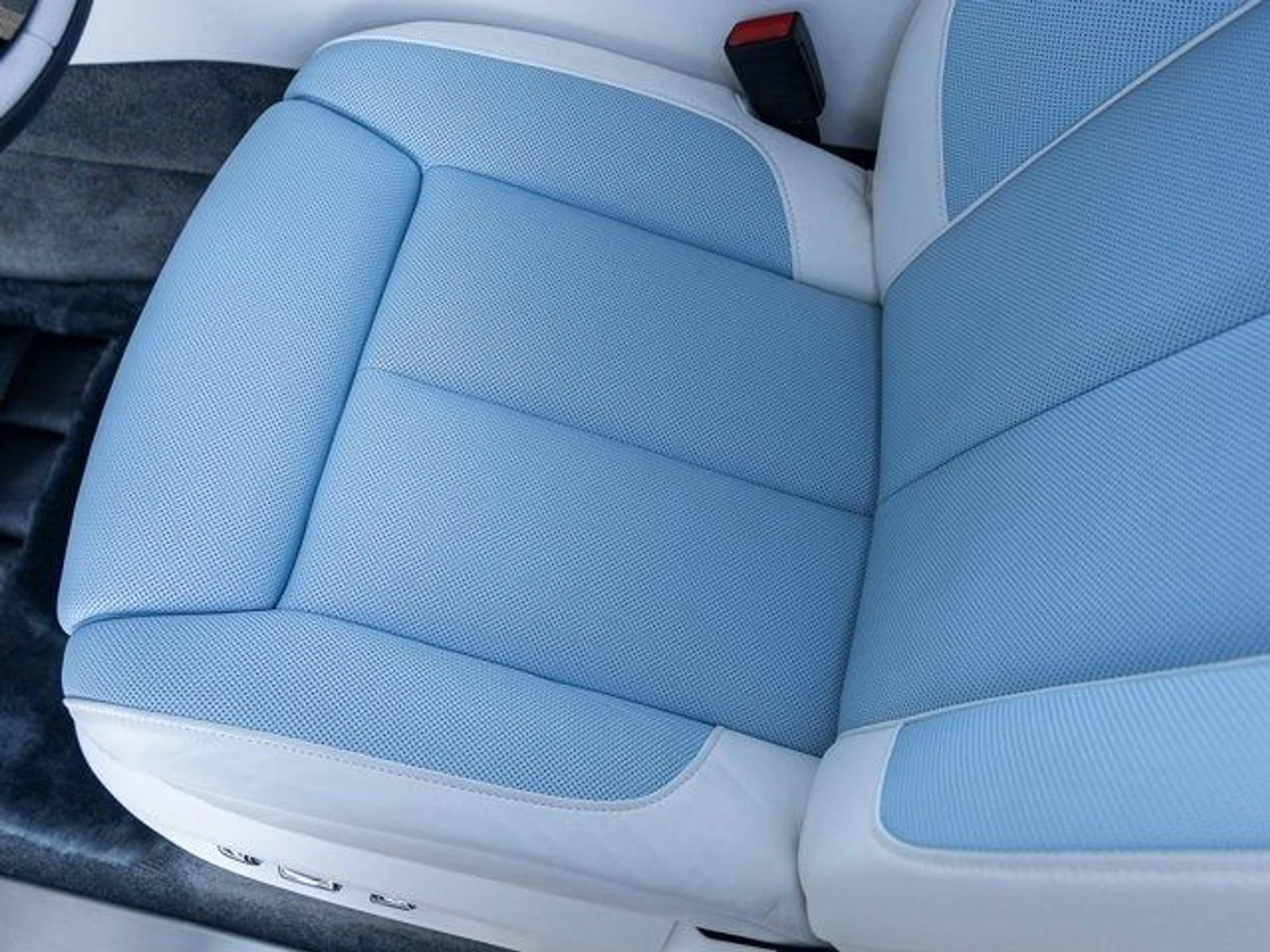 mph030_727913412_31_78d8599e33