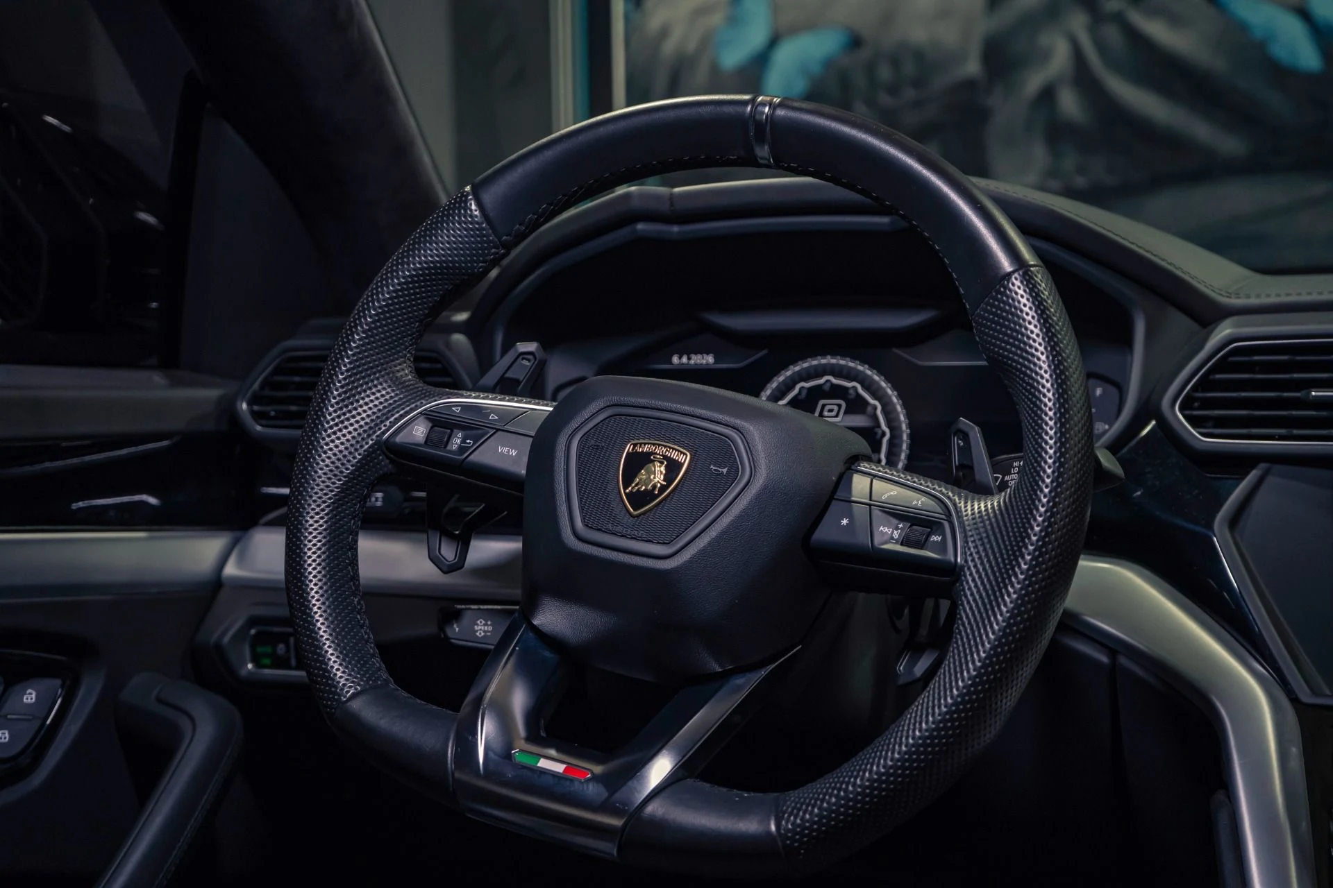 mph030_730252321_Used_2019_Lamborghini_Urus_Full_Stealth_PPF_w_Bang_Olufsen_Advanced_Sound_1775662656_6a17269a89